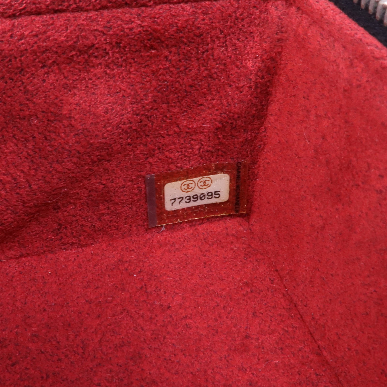 CHANEL 漆皮皮革Clutch Bag銀扣手挽袋