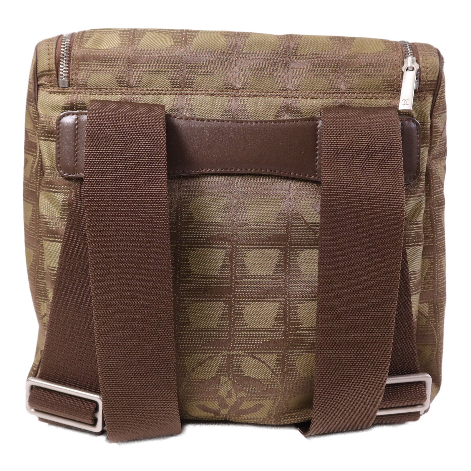 CHANEL 尼龍New Travel Line Backpack銀扣背包