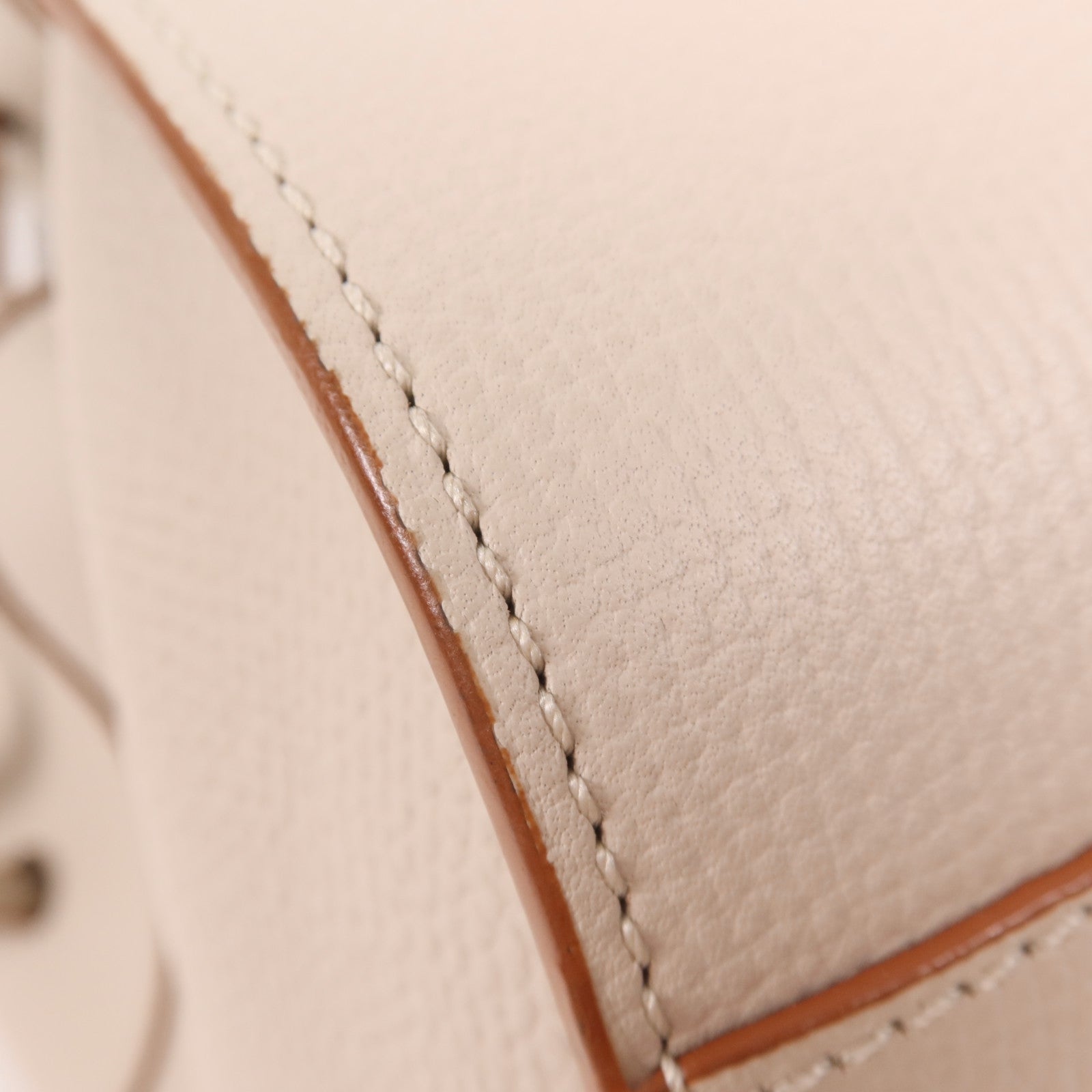 LOEWE 牛皮皮革Mini Hammock金扣手挽肩背兩用袋