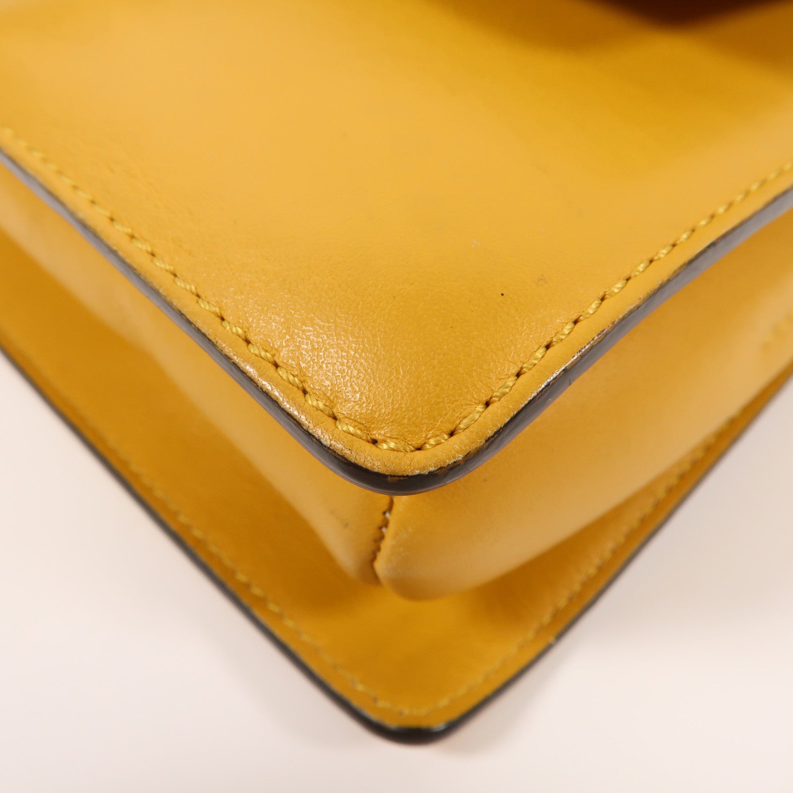 Chloe 牛皮/麂皮皮革Faye金扣肩背袋