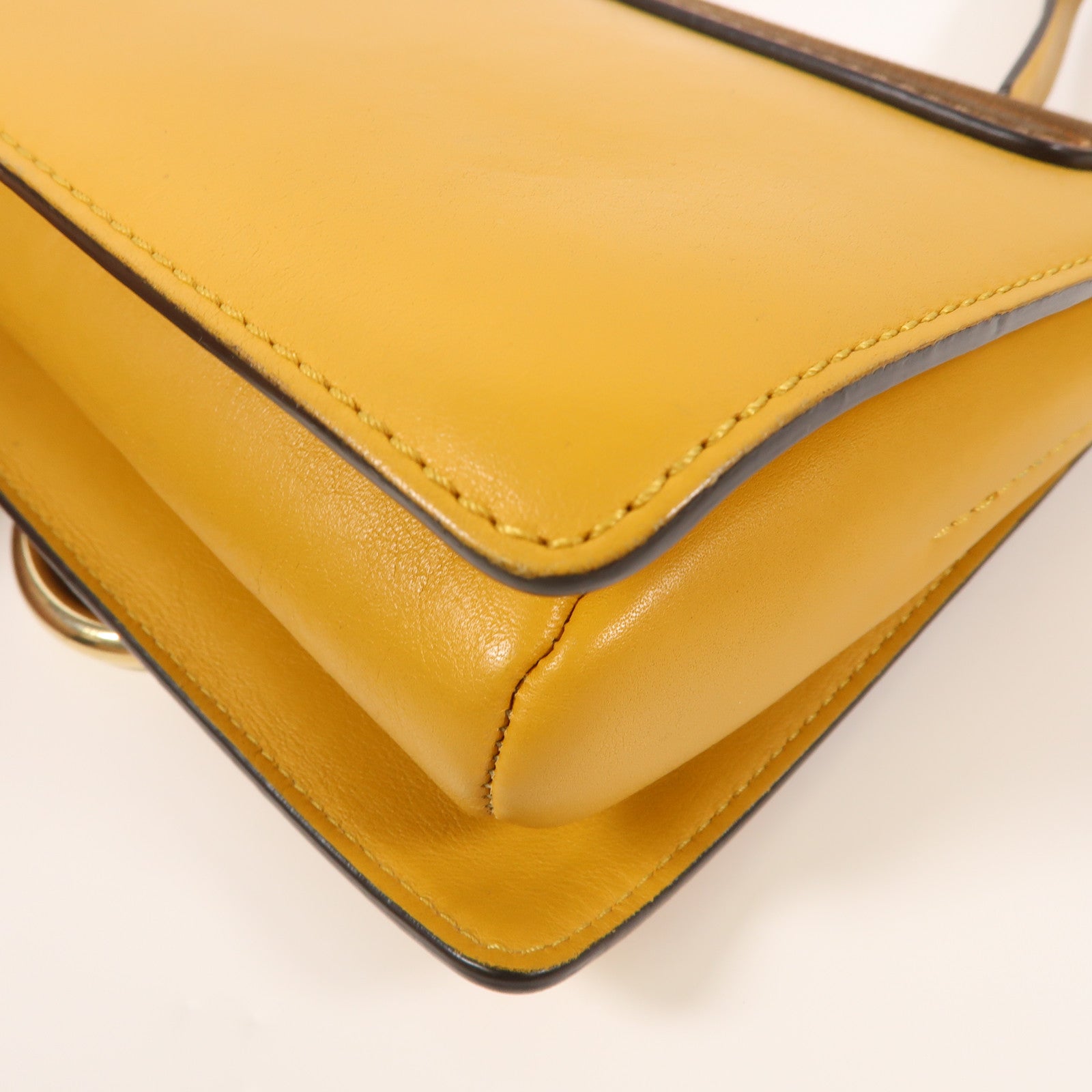 Chloe 牛皮/麂皮皮革Faye金扣肩背袋