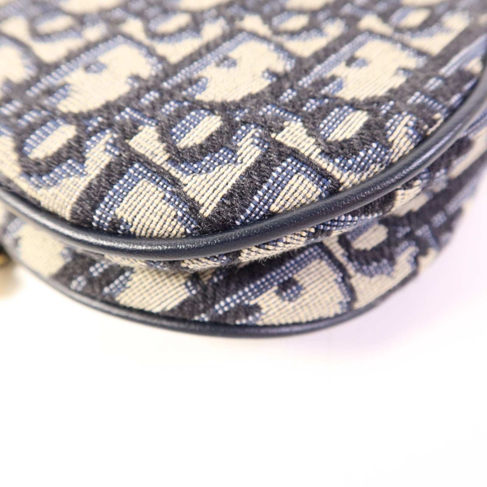 Dior 帆布Mini Saddle金扣手挽袋