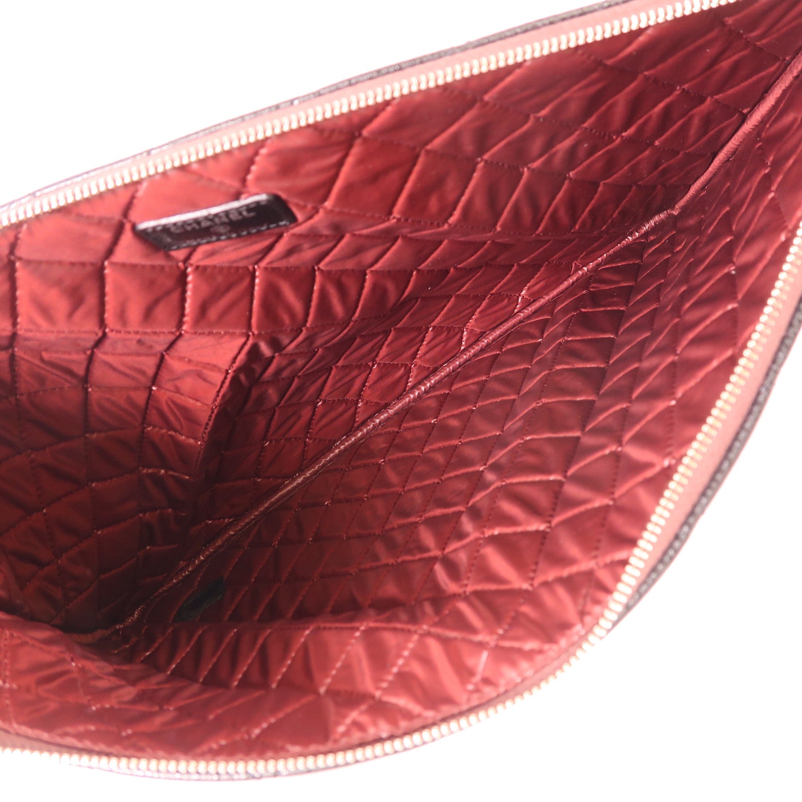 CHANEL 牛皮皮革Pouch銀扣手拿包