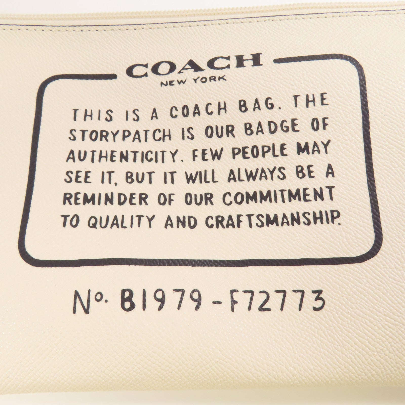 COACH 塗層帆布Shoulder Bag金扣肩背袋