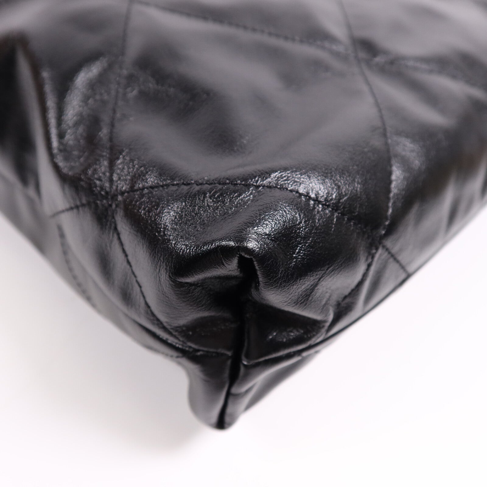 CHANEL 牛皮皮革Chanel 22 Small銀扣鏈帶肩背袋