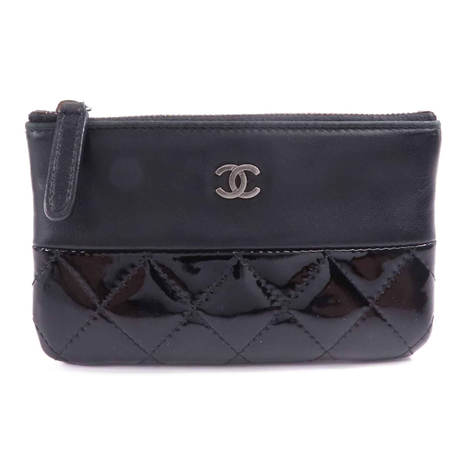 CHANEL 羊皮皮革/漆皮皮革Pouch銀扣手拿包