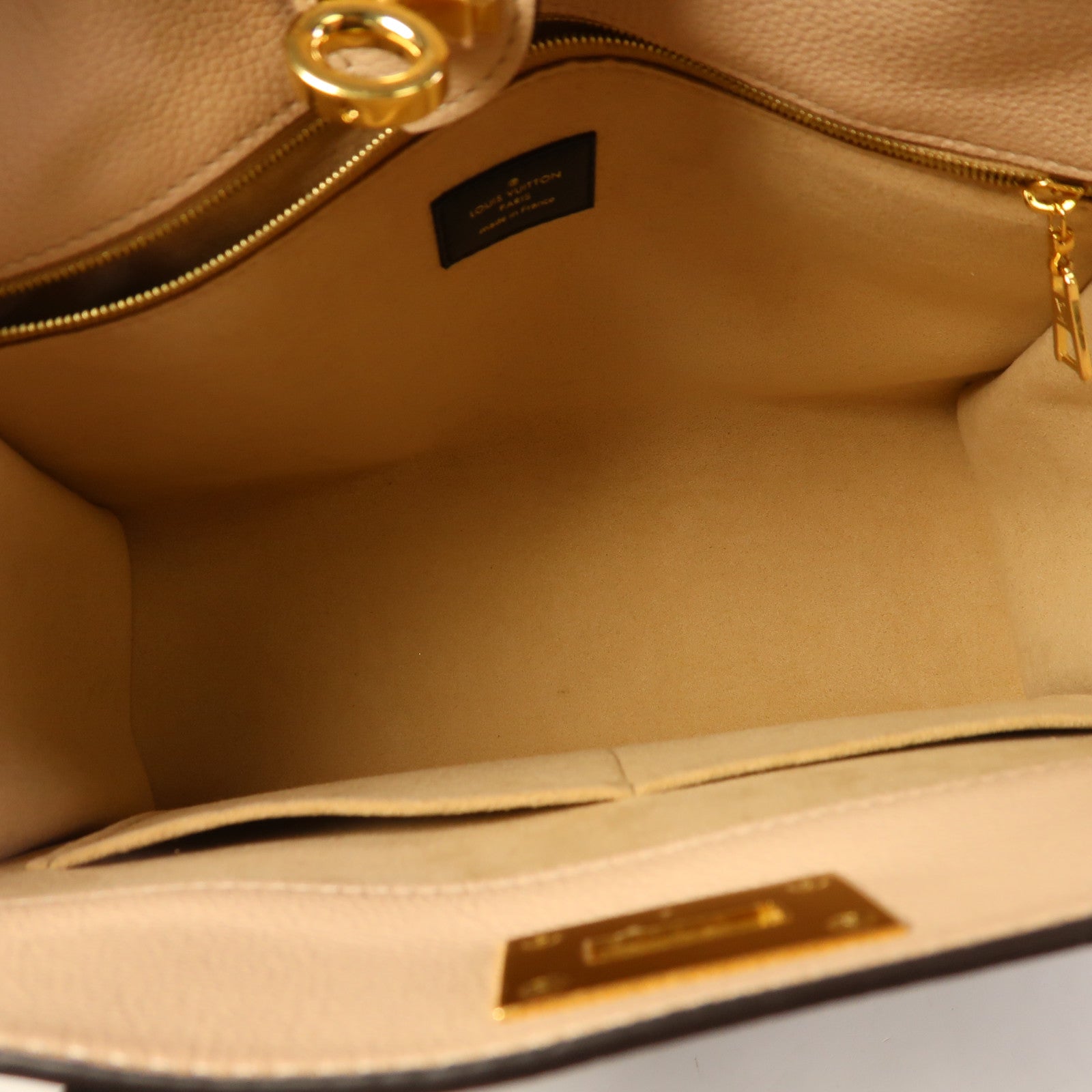 LOUIS VUITTON 牛皮皮革On My Side MM金扣手挽肩背兩用袋