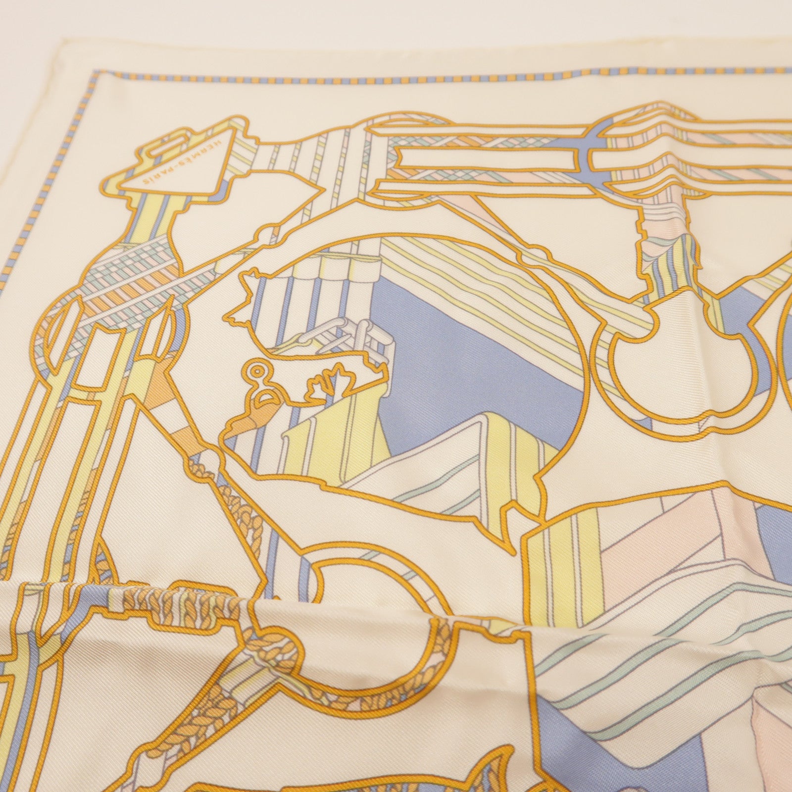 HERMES Scarf Silk White