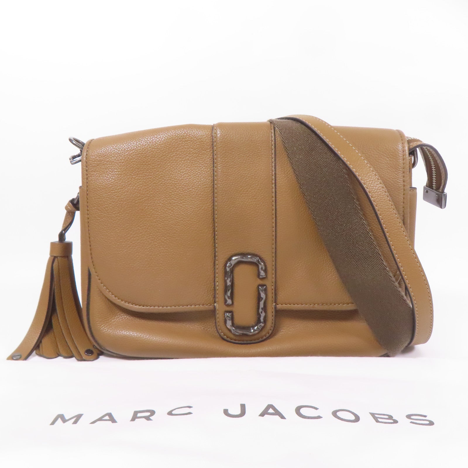 MARC JACOBS 牛皮皮革Shoulder Bag銀扣肩背袋