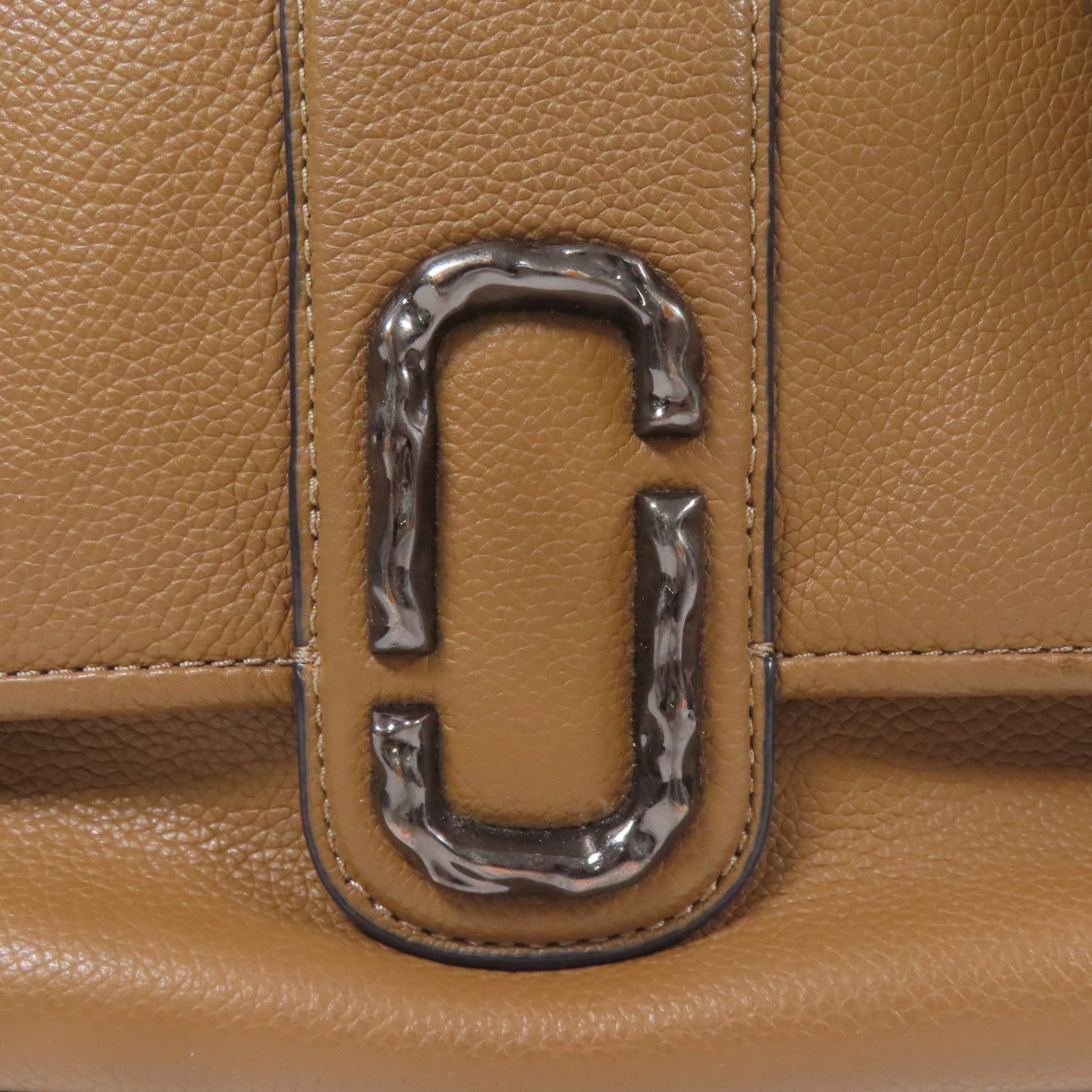 MARC JACOBS 牛皮皮革Shoulder Bag銀扣肩背袋