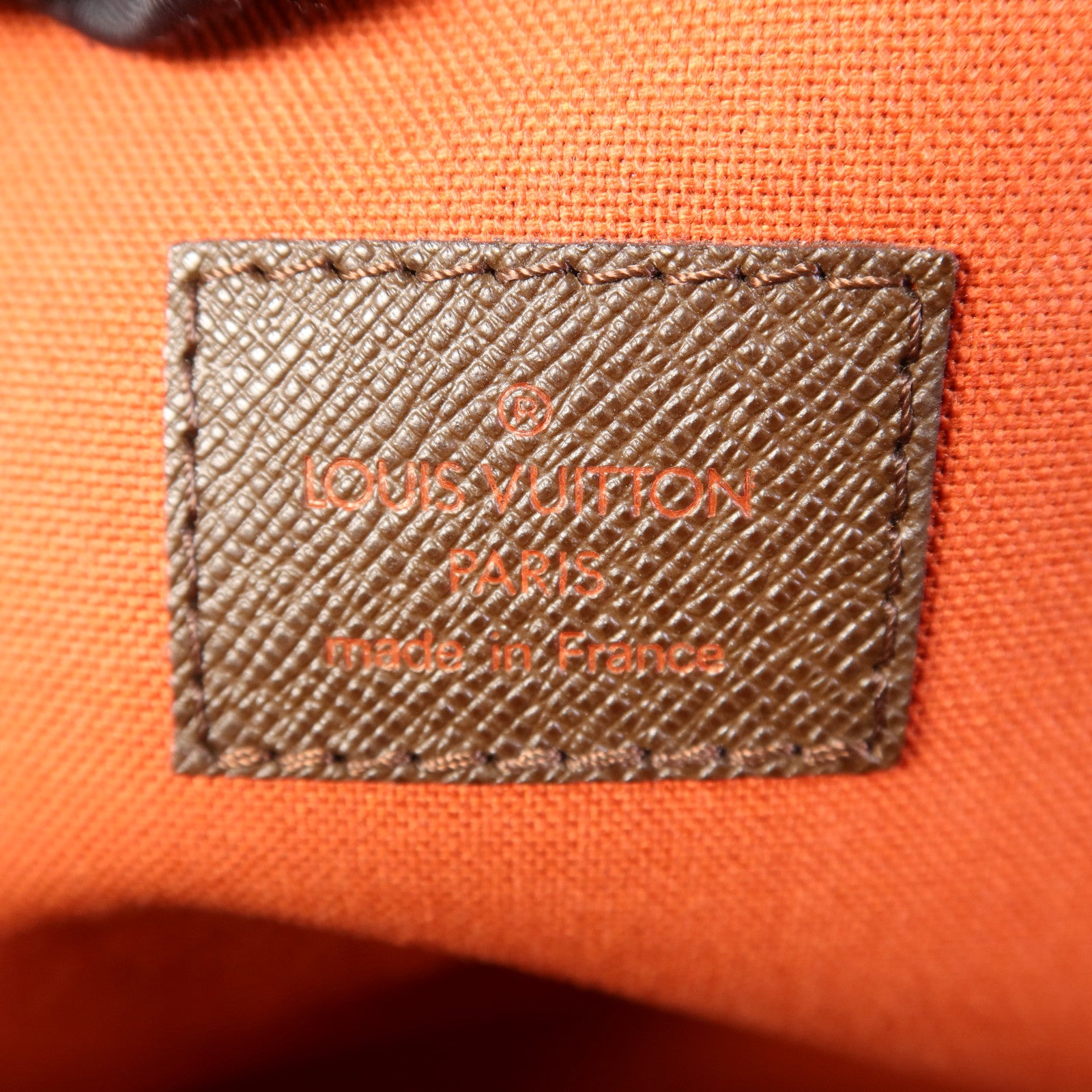 LOUIS VUITTON Damier Belem MM金扣肩背袋