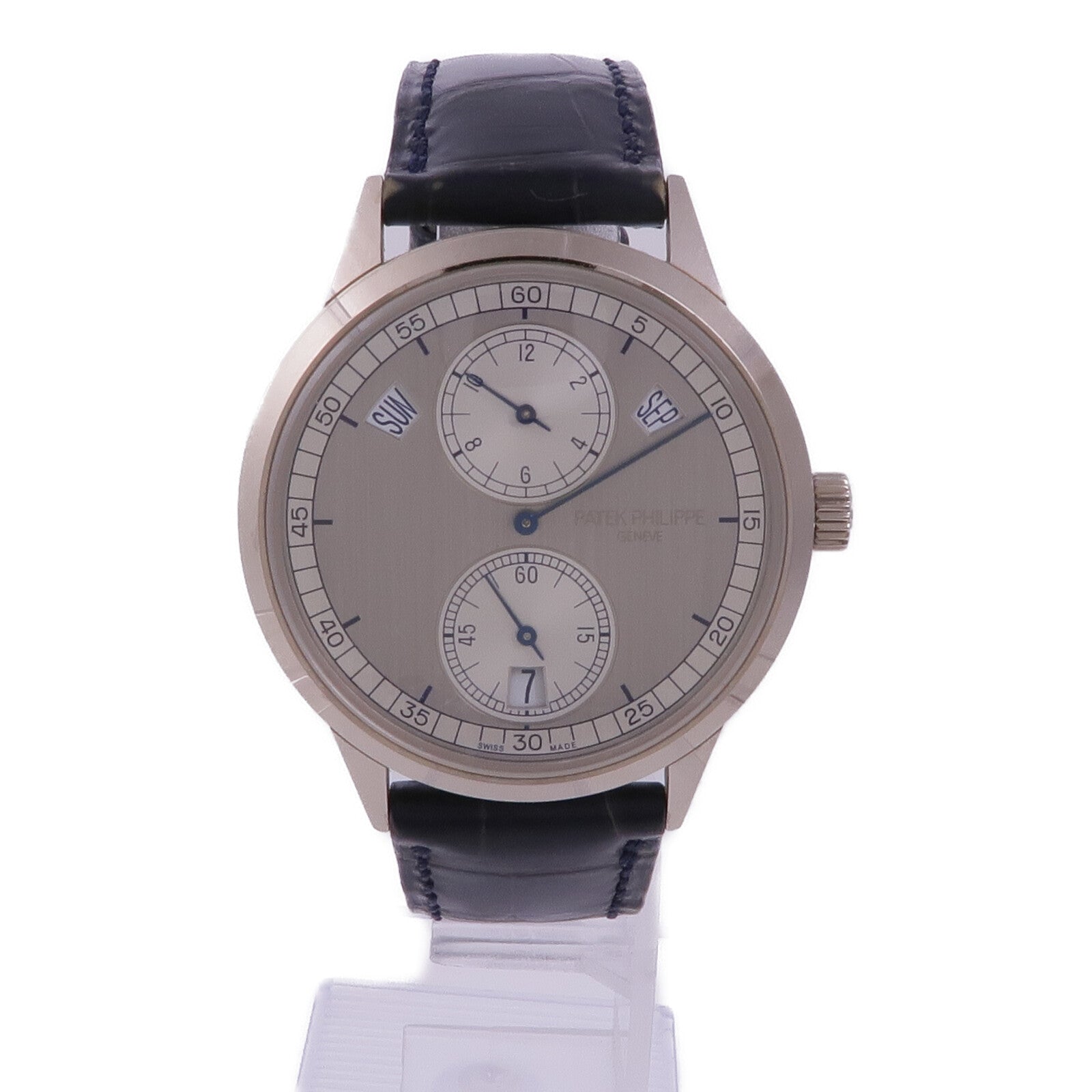 PATEK PHILIPPE Annual Calendar Regulator 5235G-001