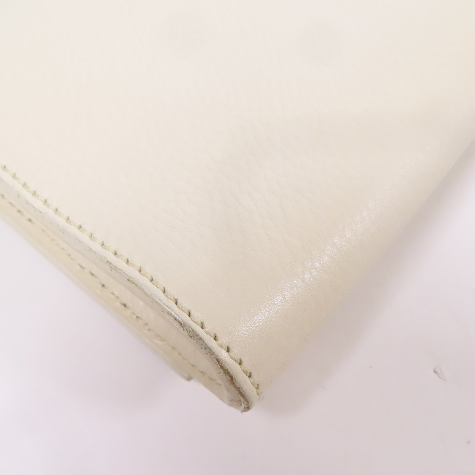 GUCCI 皮革Clutch Bag銀扣手拿包