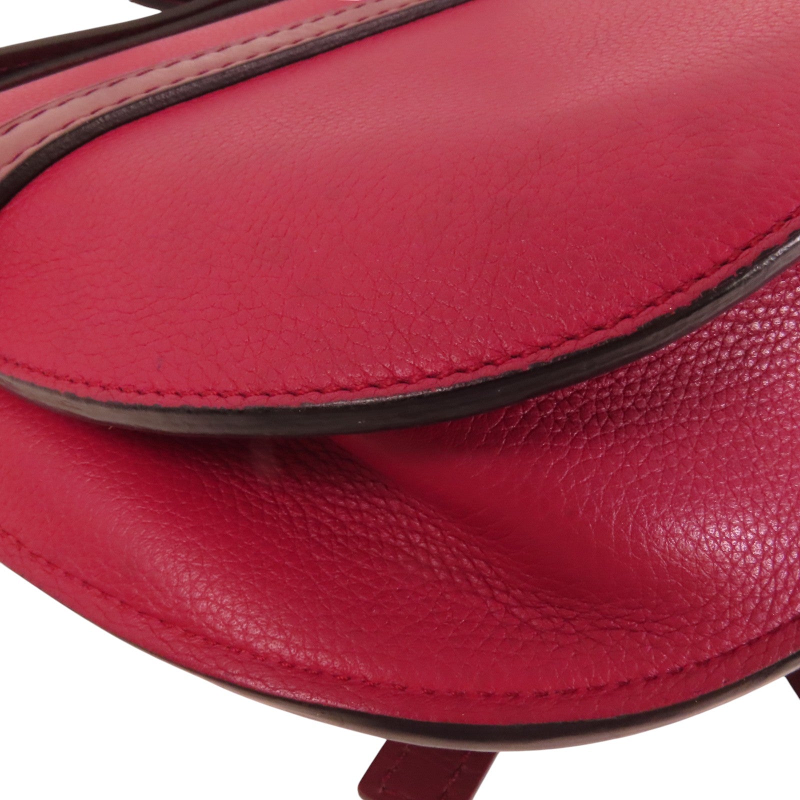 LOEWE 牛皮皮革Gate Small金扣肩背袋