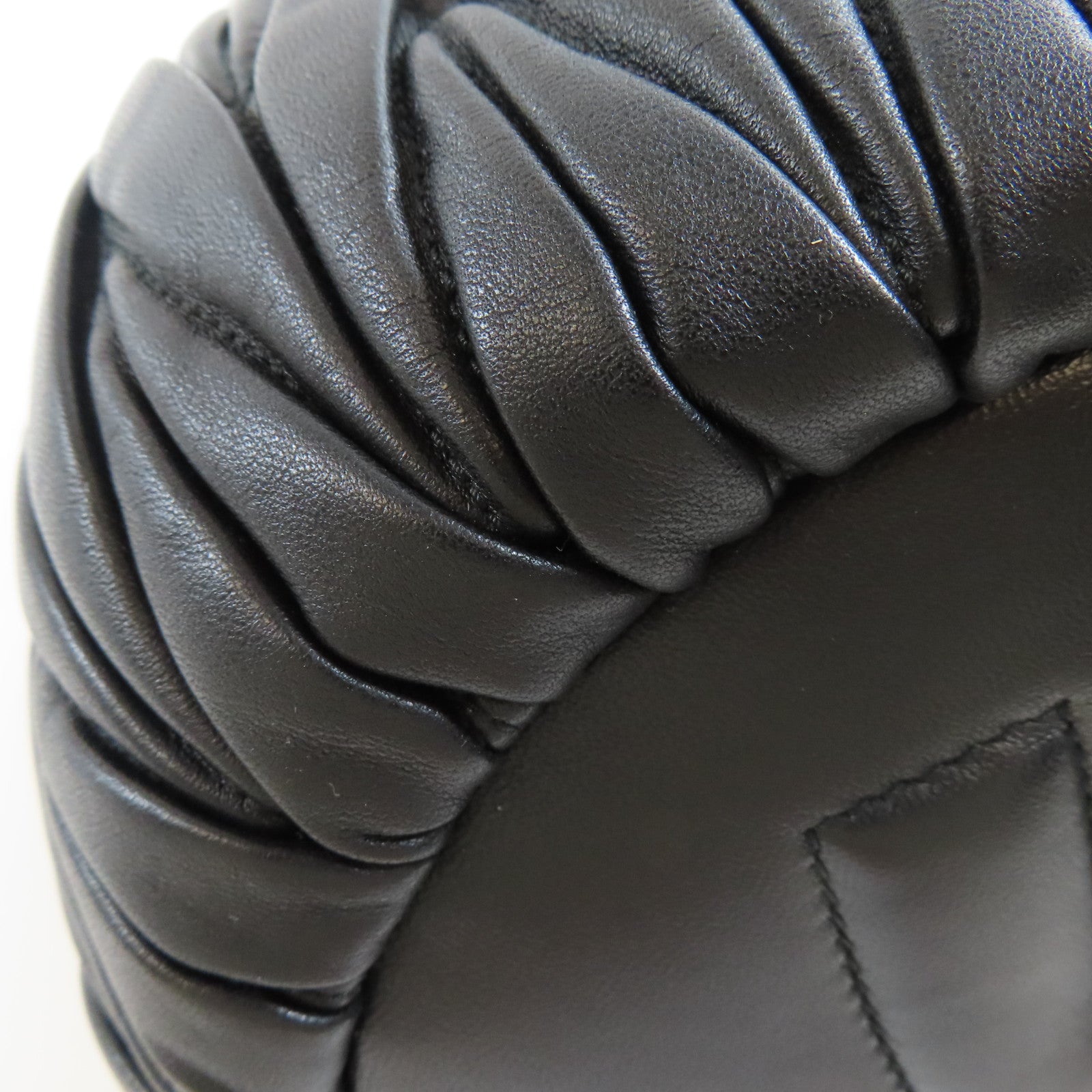 Miu Miu 羊皮皮革Shoulder Bag金扣手挽肩背兩用袋黑色