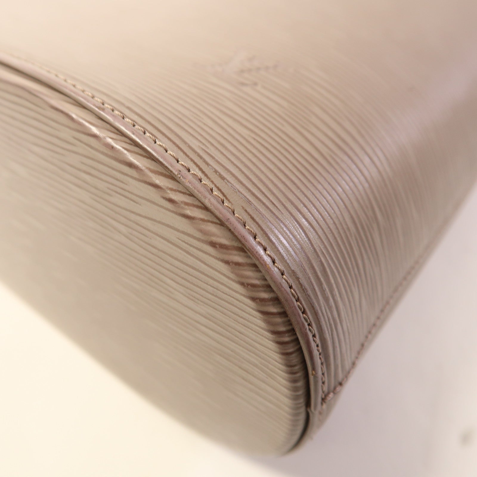 LOUIS VUITTON Epi Sac Verseau肩背袋