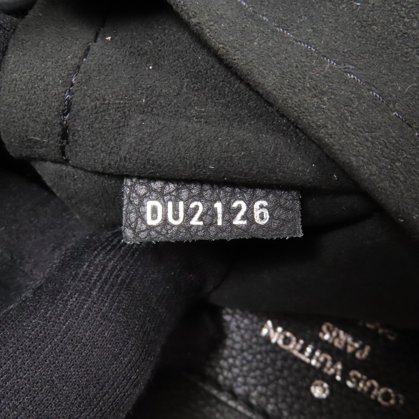 LOUIS VUITTON LV SHW Lock Me Backpack M41815 Calfskin Leather Black Noir