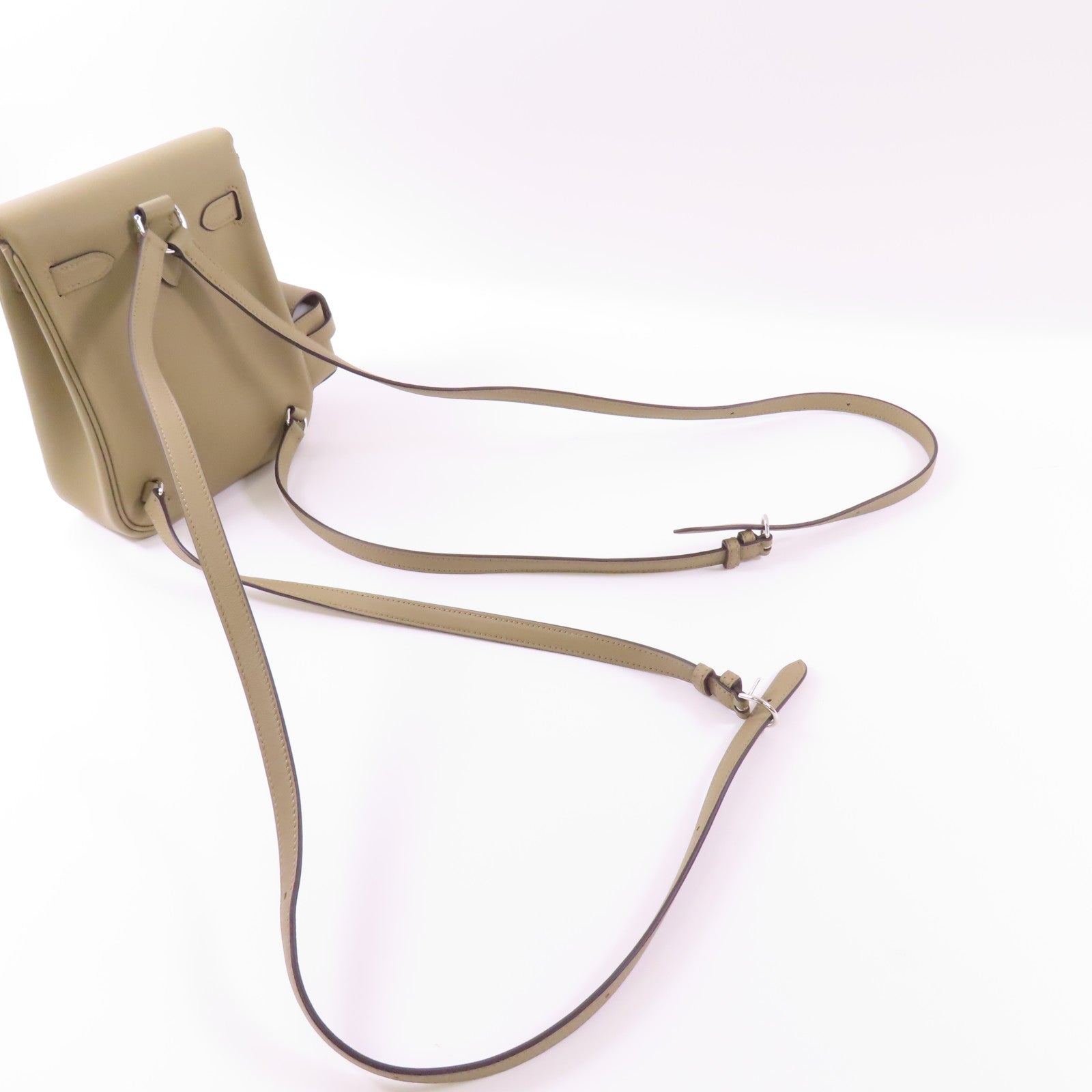 HERMES Swift皮革Kelly Jump銀扣背包Beige Marfa