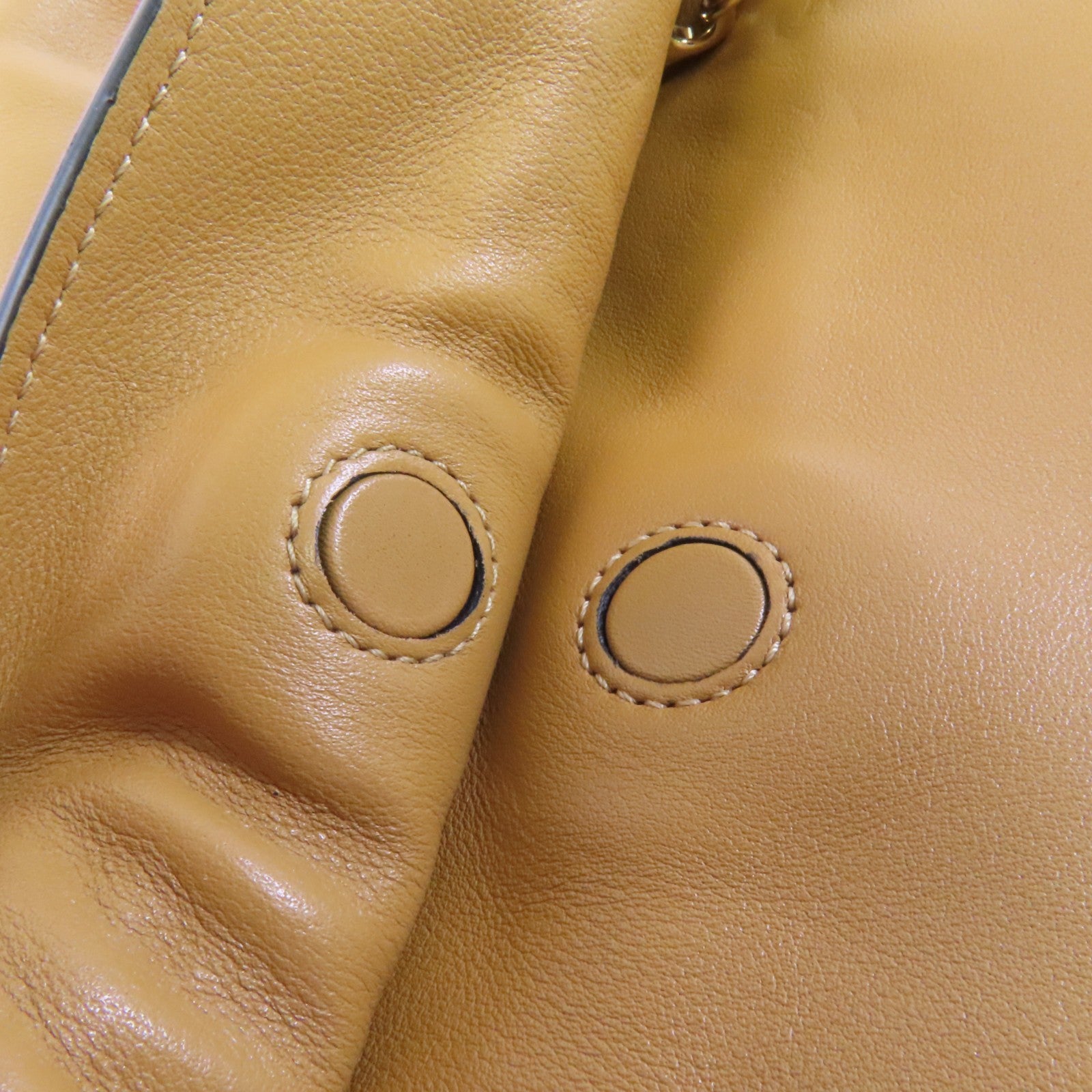 LOEWE 牛皮皮革Flamenco Nano鏈帶肩背袋