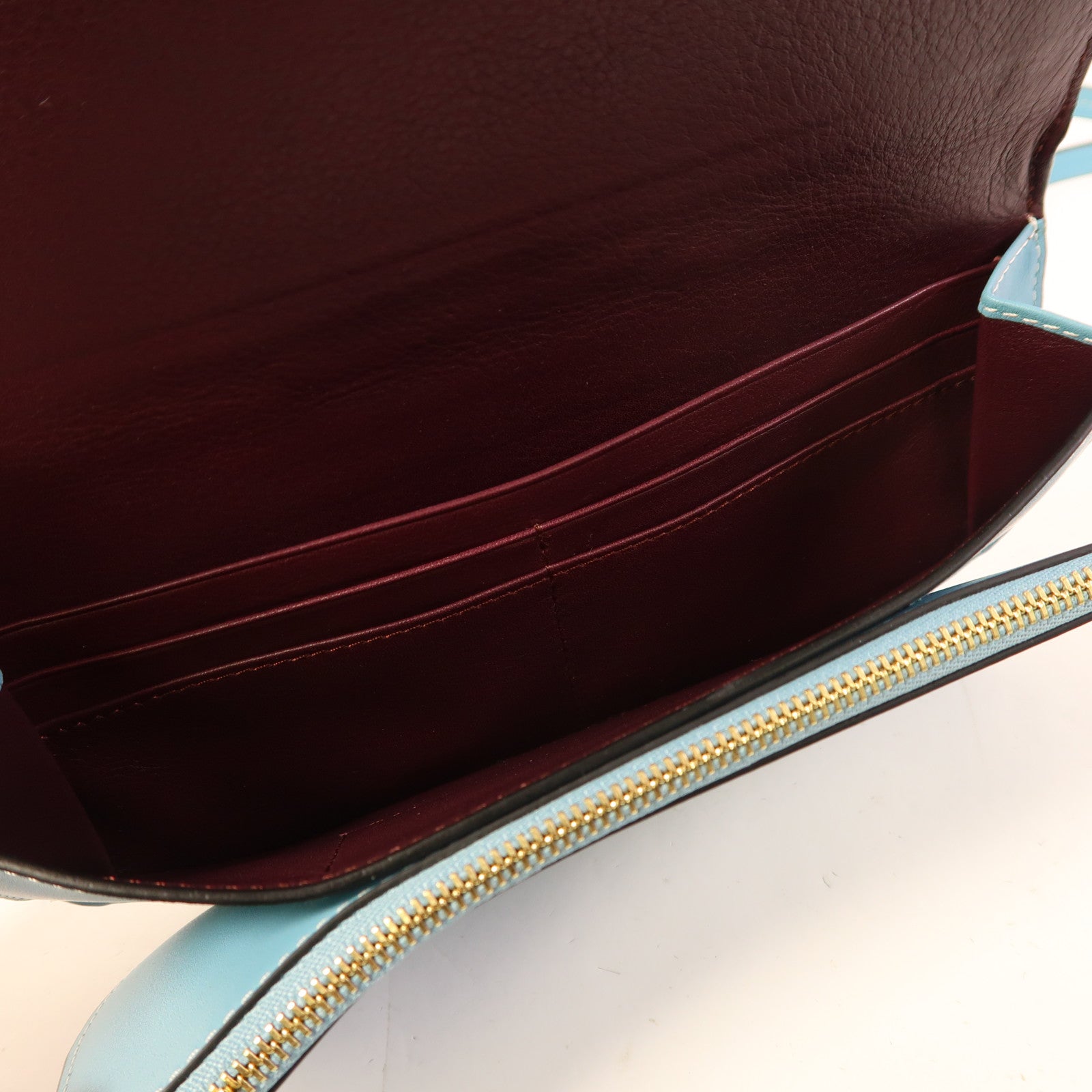 LOEWE 牛皮皮革Gate Pochette金扣肩背袋