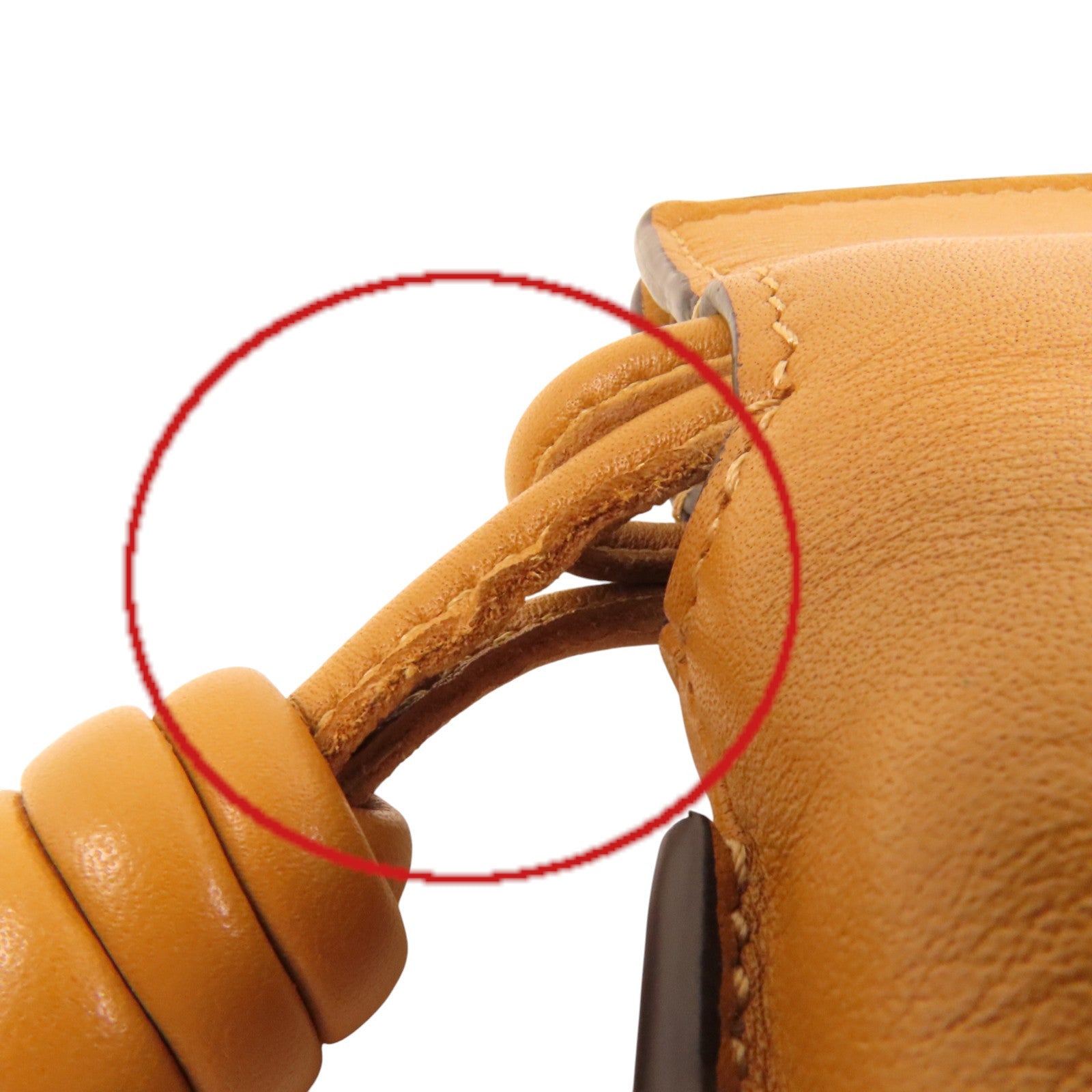 LOEWE 牛皮皮革Flamenco Nano鏈帶肩背袋