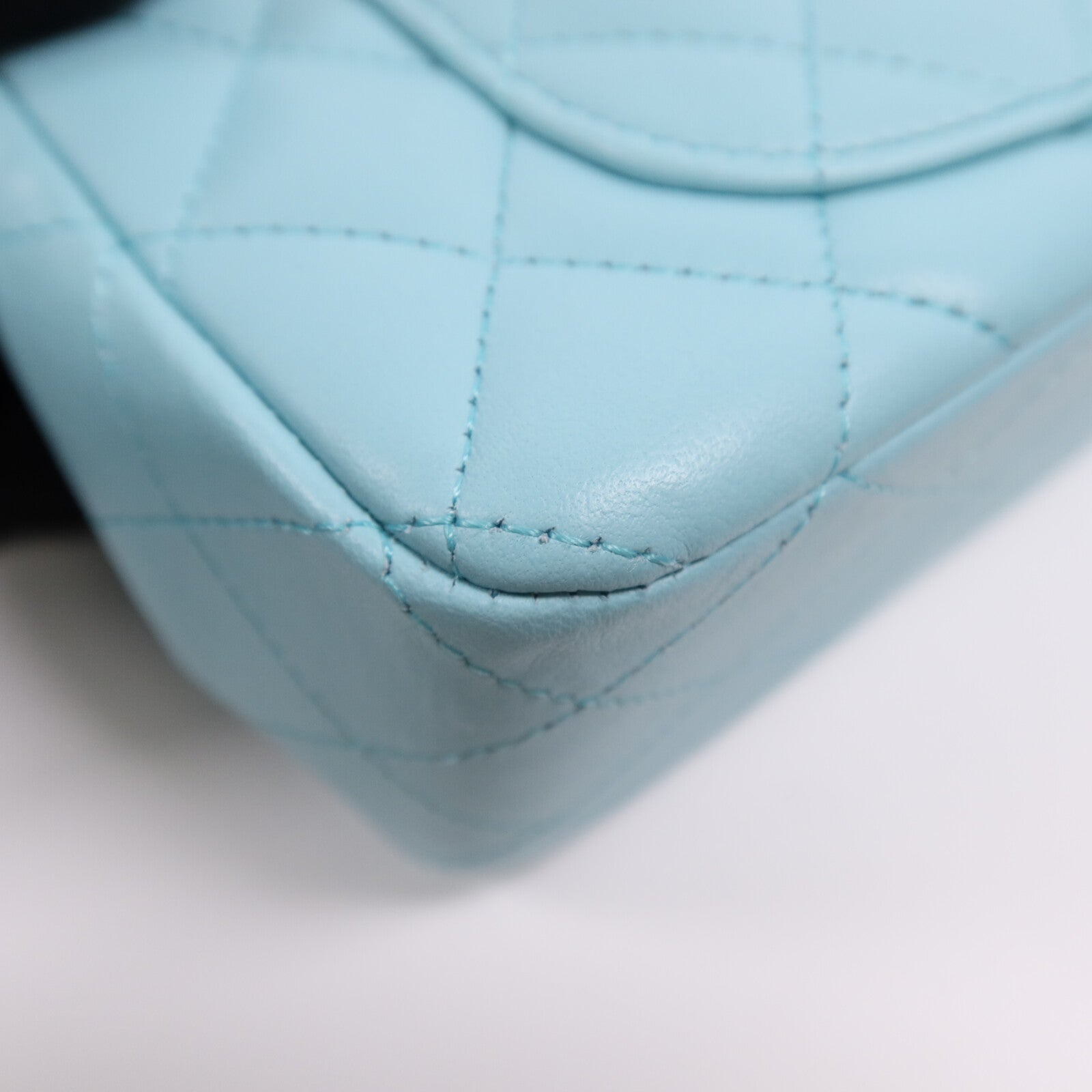 CHANEL 羊皮皮革Classic 20銀扣鏈帶肩背袋