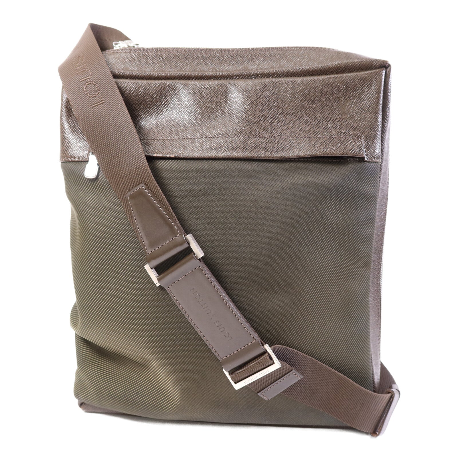 LOUIS VUITTON Taiga/帆布Beluga銀扣肩背袋