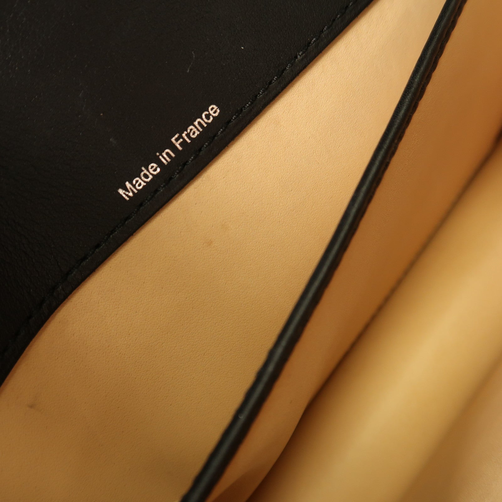 Delvaux 皮革/絨布Hand Bag銀扣手拿包黑色