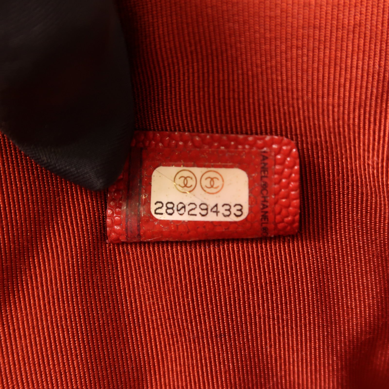 CHANEL 牛皮皮革Clutch金扣手拿包