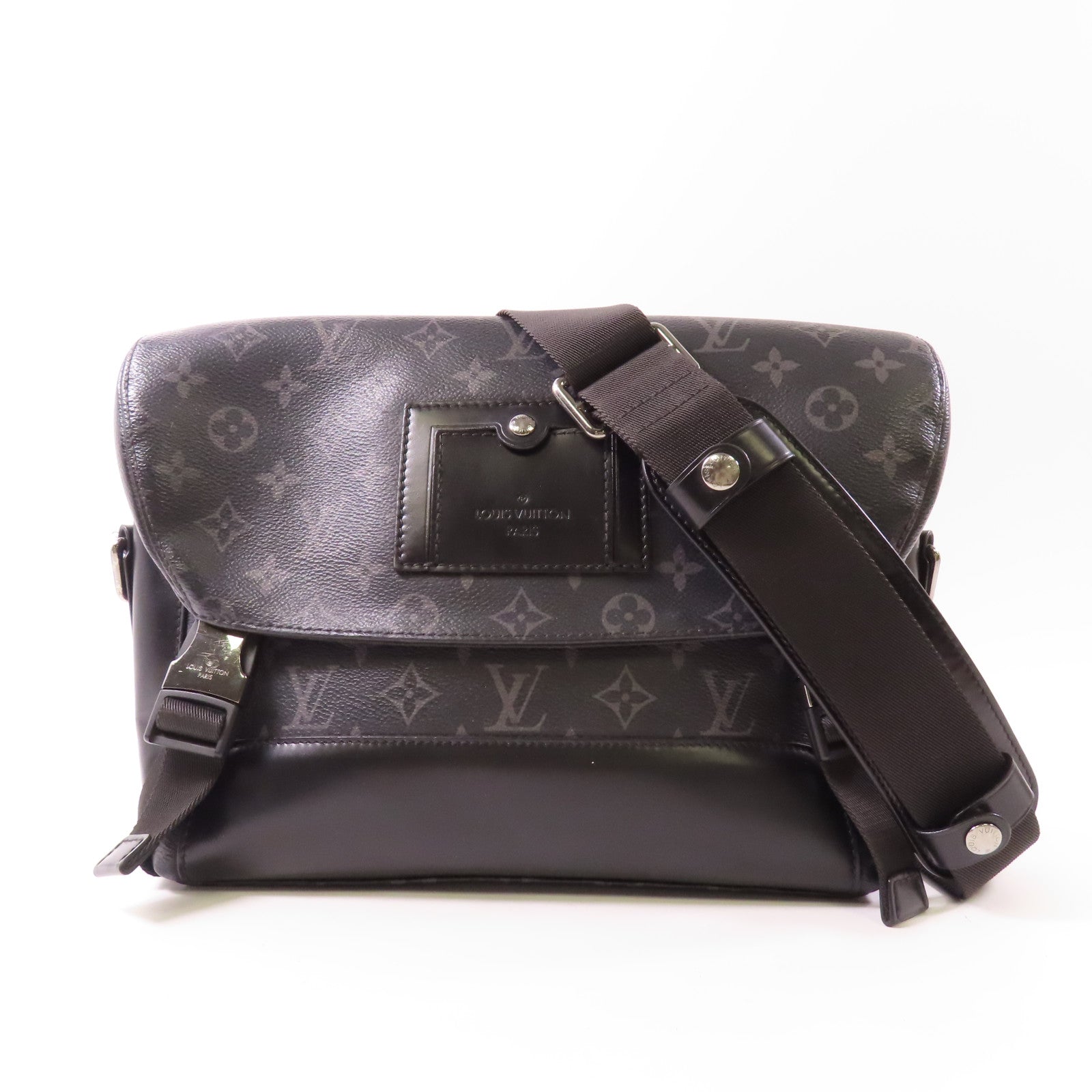 LOUIS VUITTON Monogram Eclipse Messenger PM Voyager銀扣肩背袋