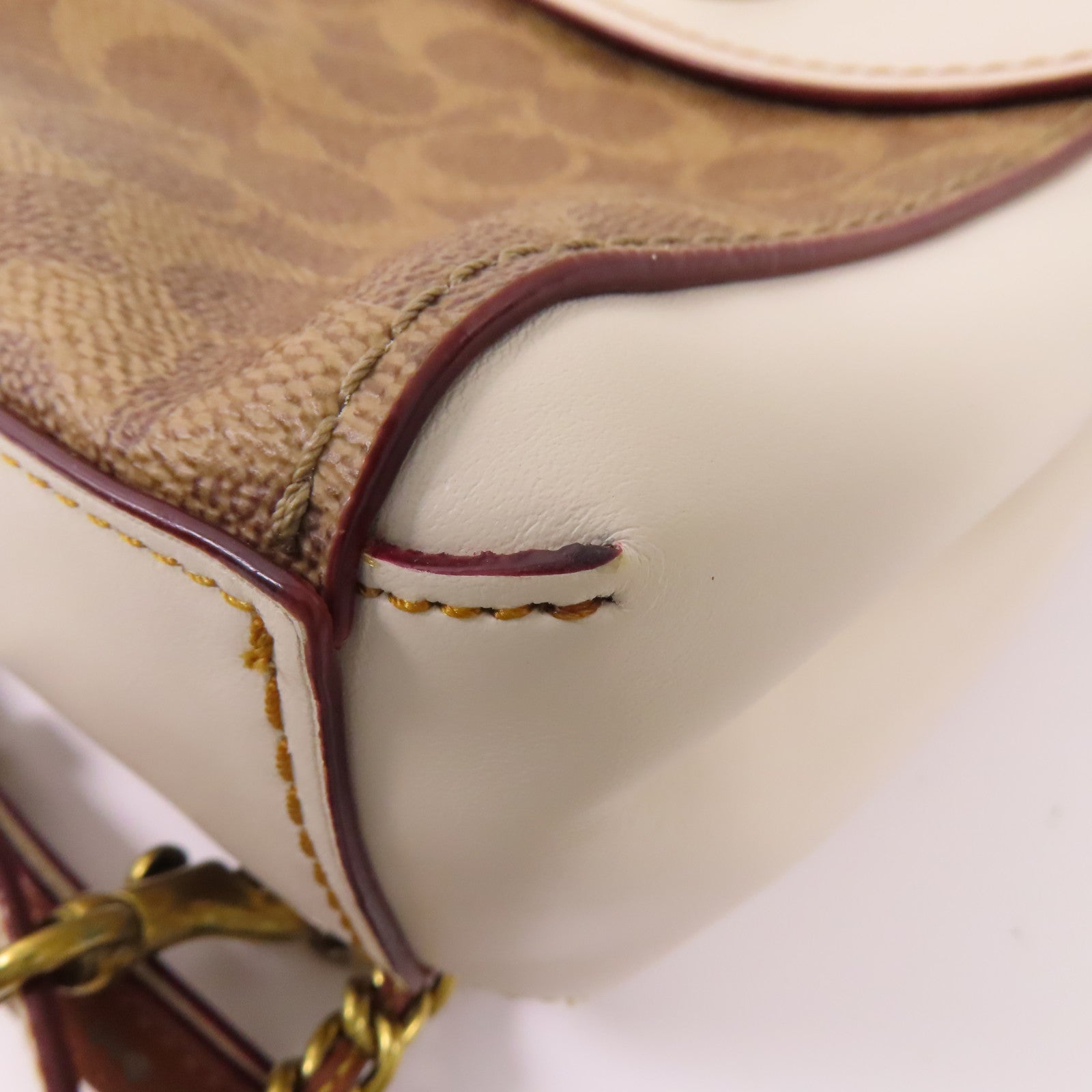 COACH 塗層帆布/牛皮皮革Backpack金扣鏈帶背包