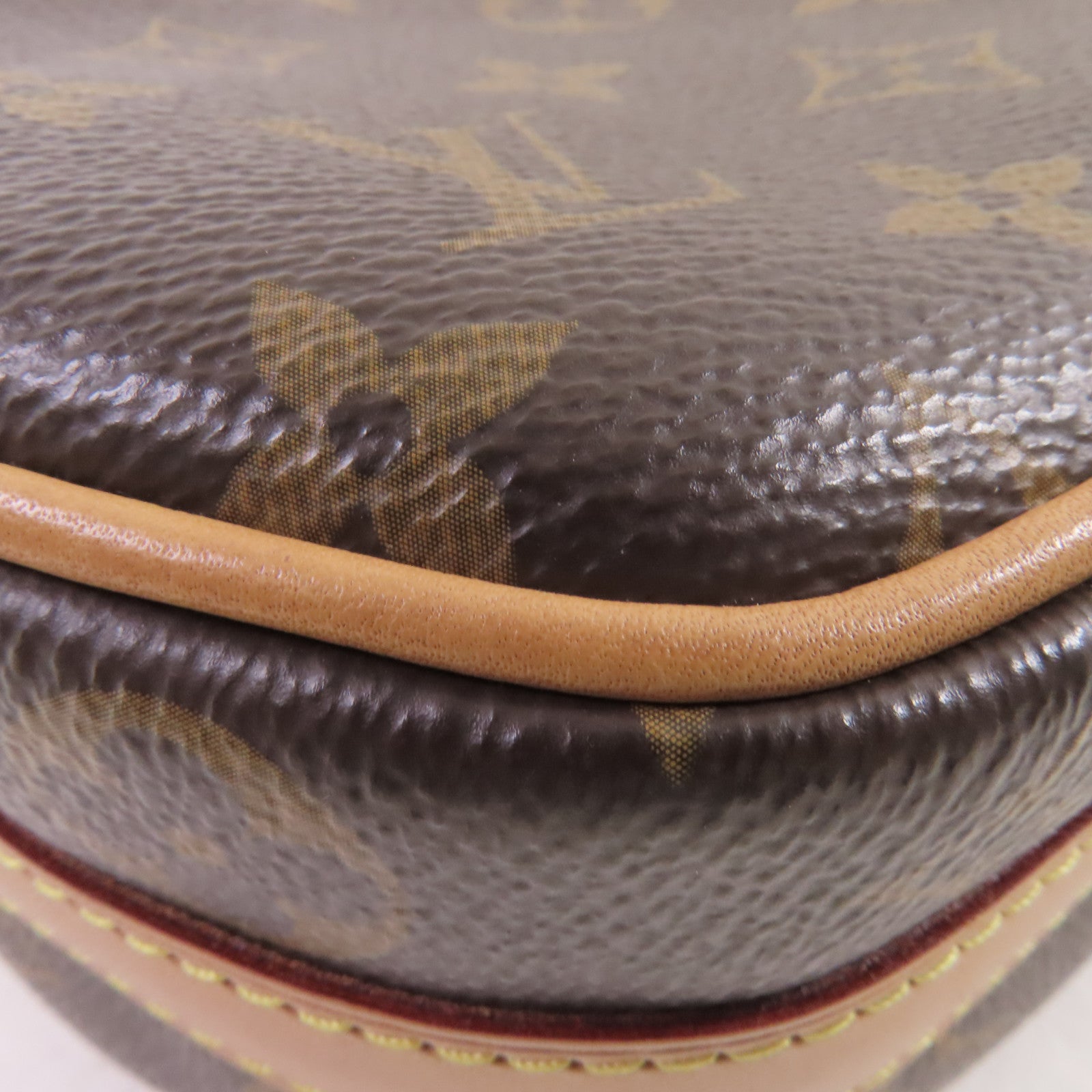 LOUIS VUITTON 【激減優惠】Monogram Boite Chapeau Souple Shoulder Bag金扣肩背袋啡色