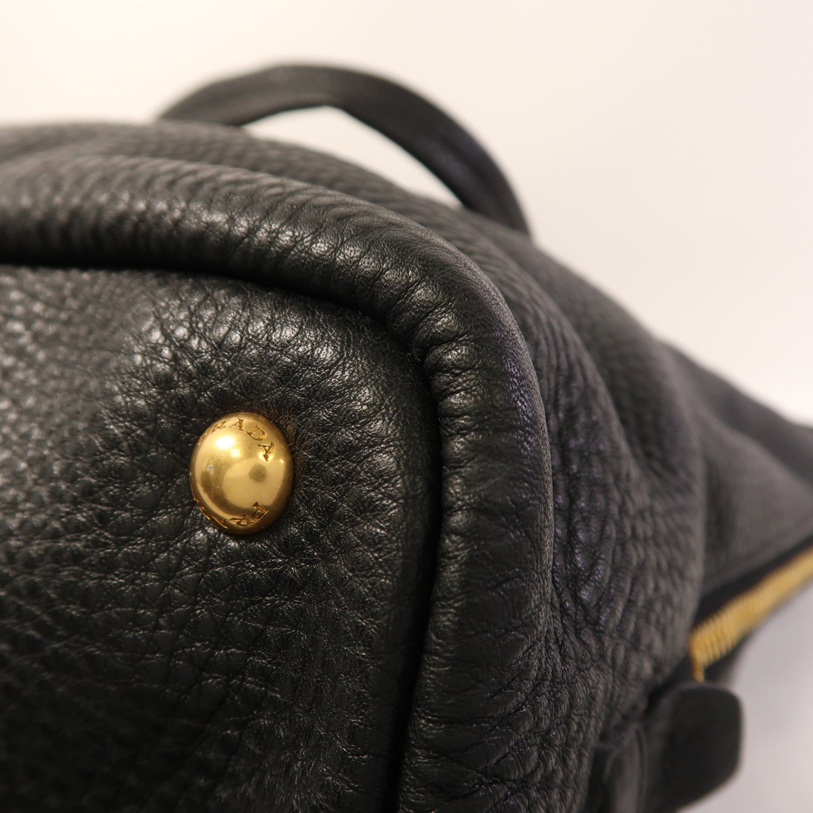 PRADA 牛皮皮革Tote Bag金扣肩背袋