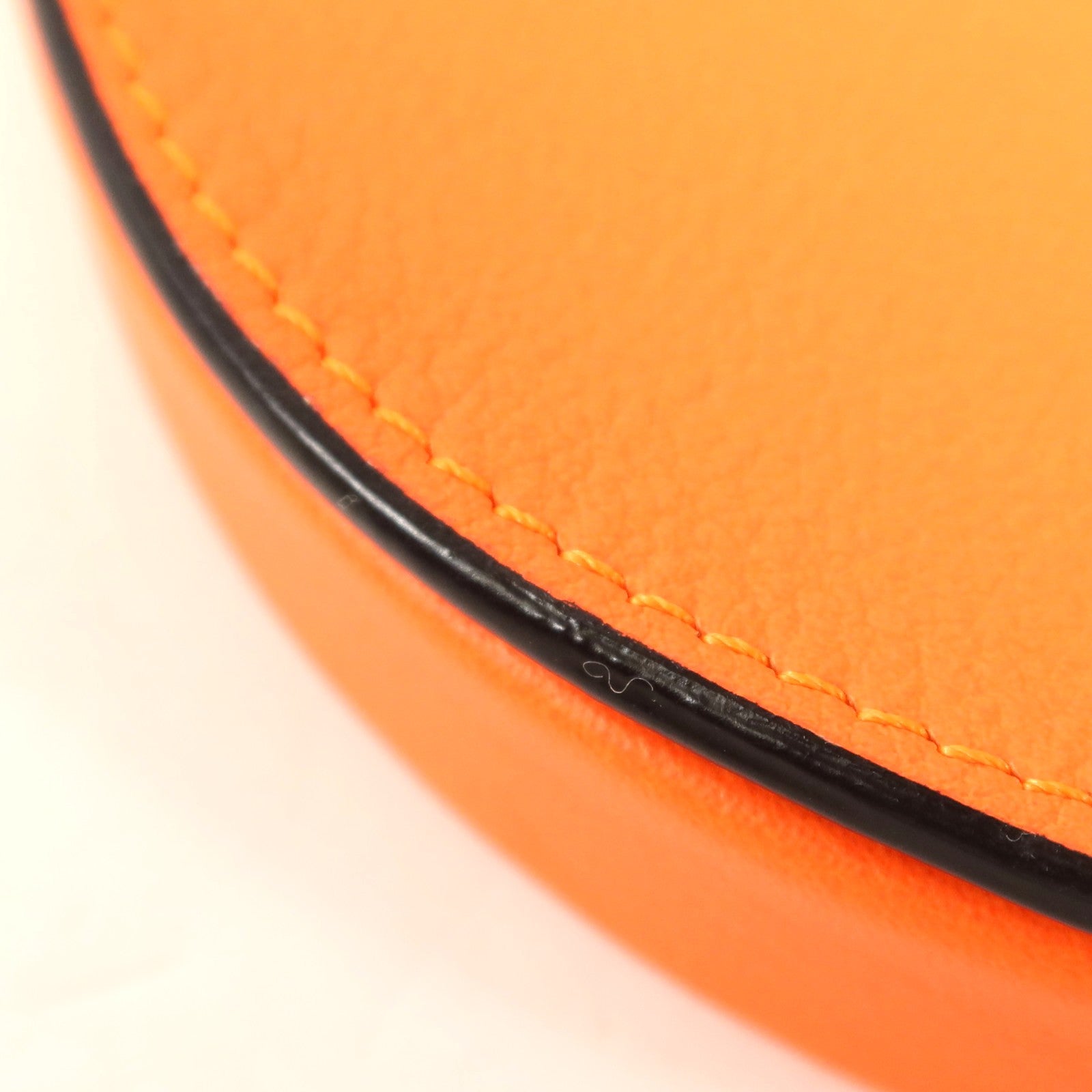 LOEWE 牛皮皮革Shoulder Bag肩背袋