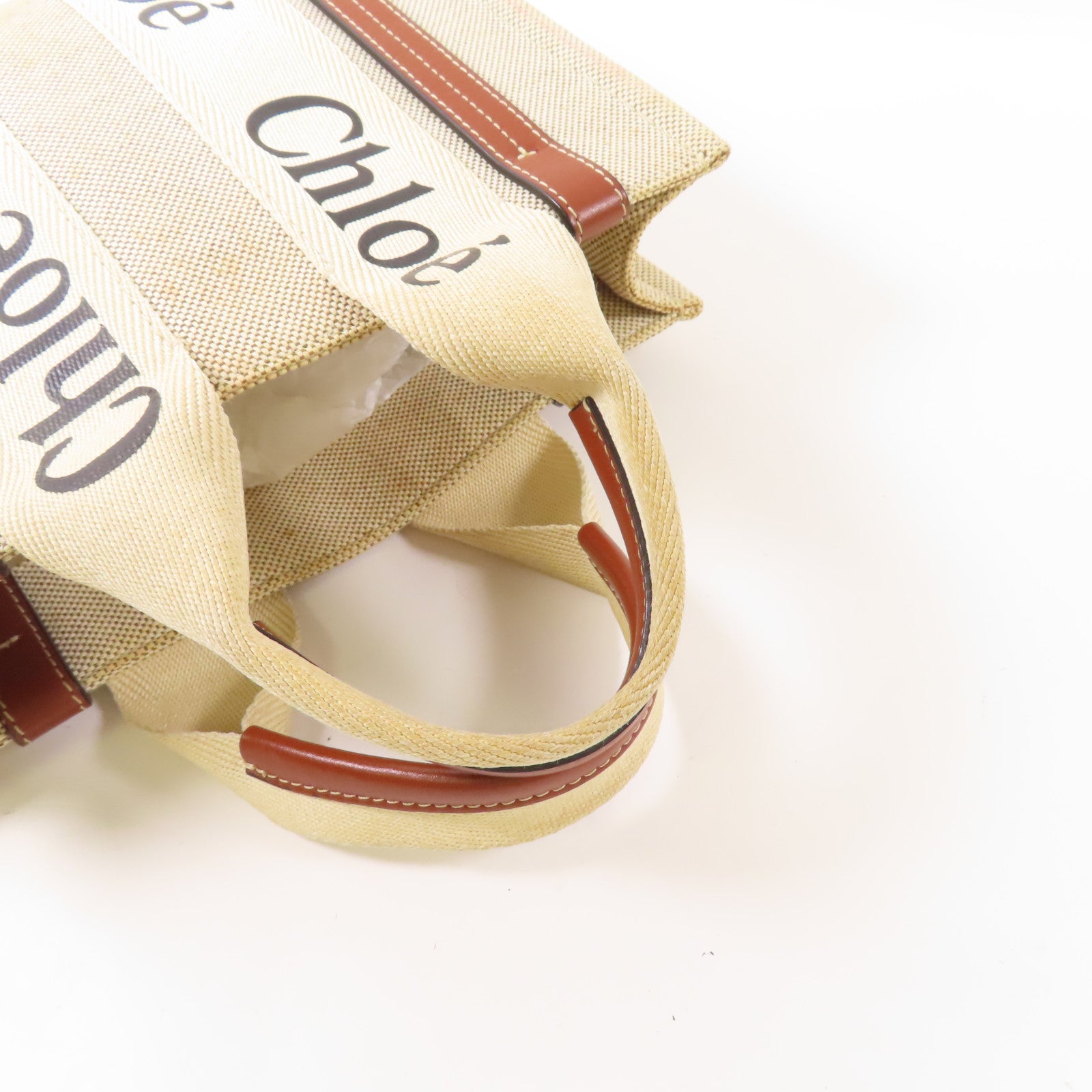 Chloe 帆布Mini Woody手挽袋