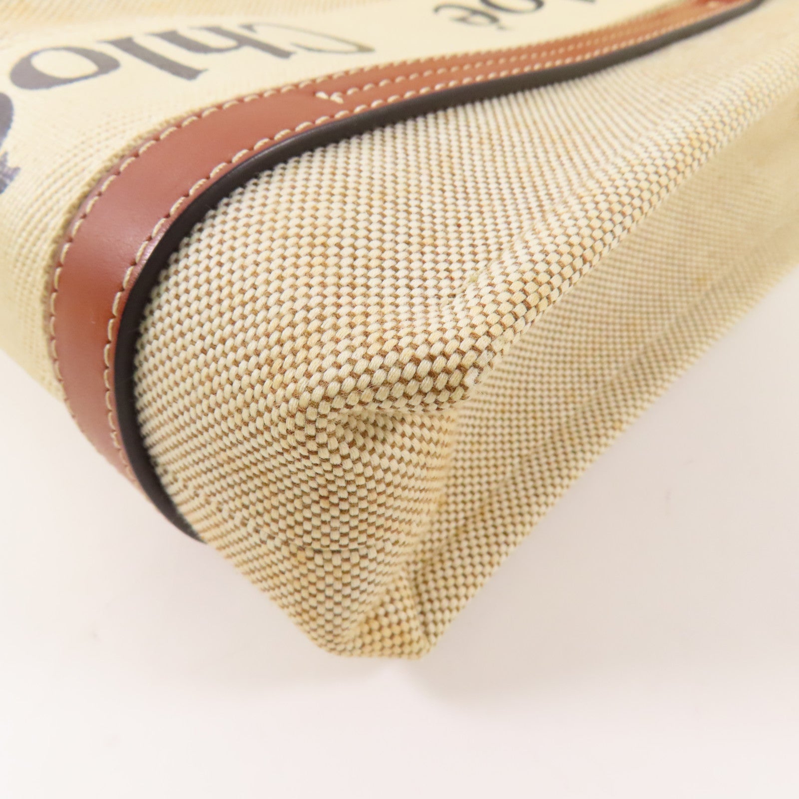 Chloe 帆布Mini Woody手挽袋