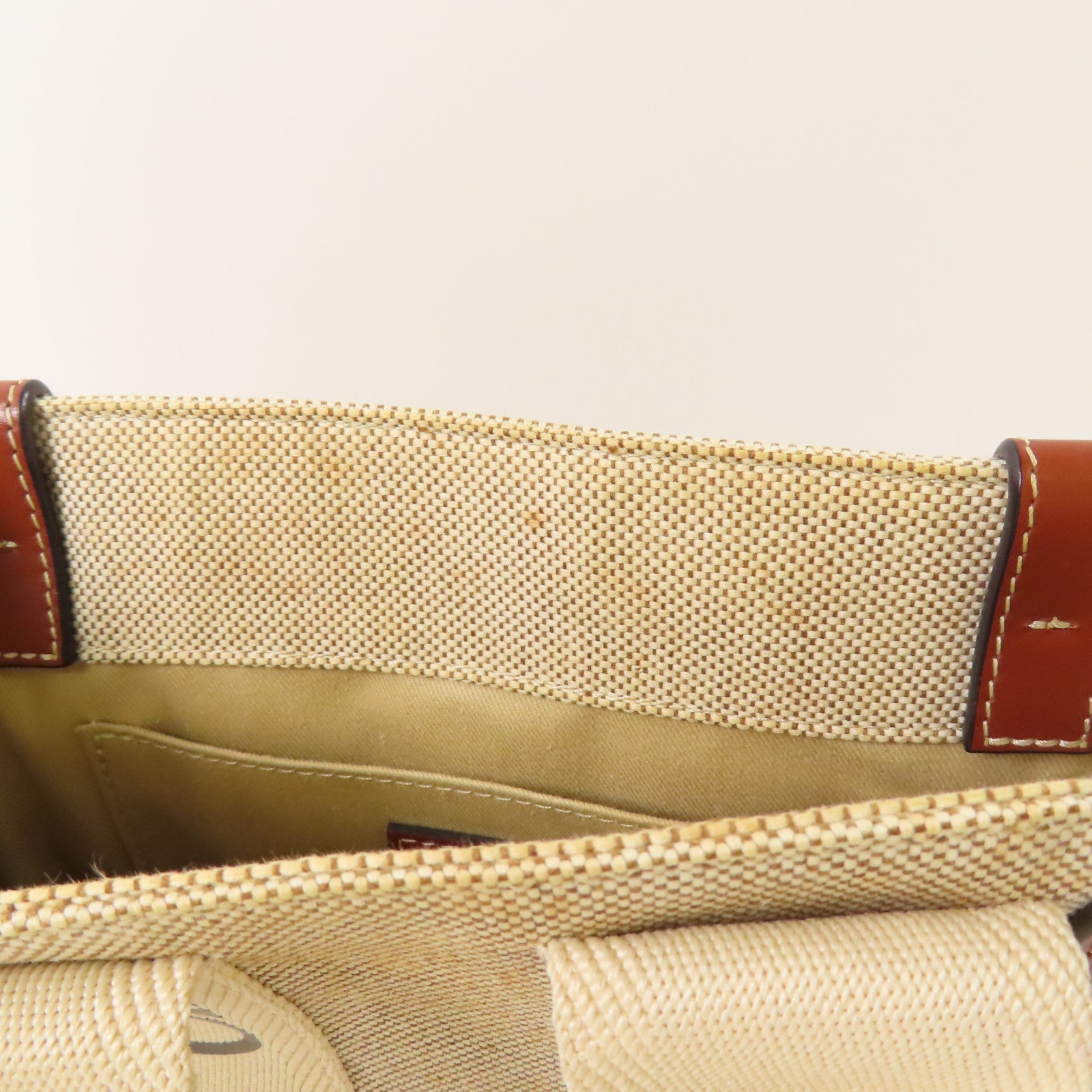 Chloe 帆布Mini Woody手挽袋