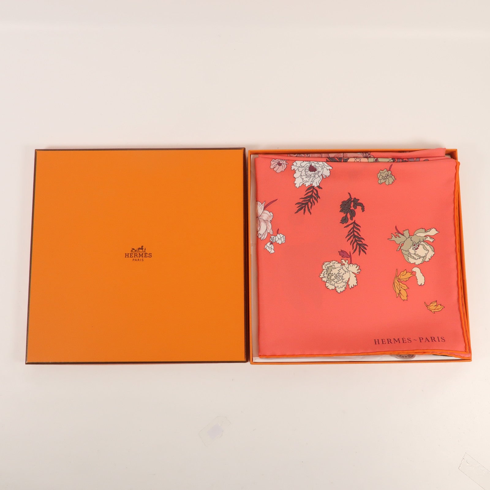 HERMES 絲質Scarf 90x90絲巾