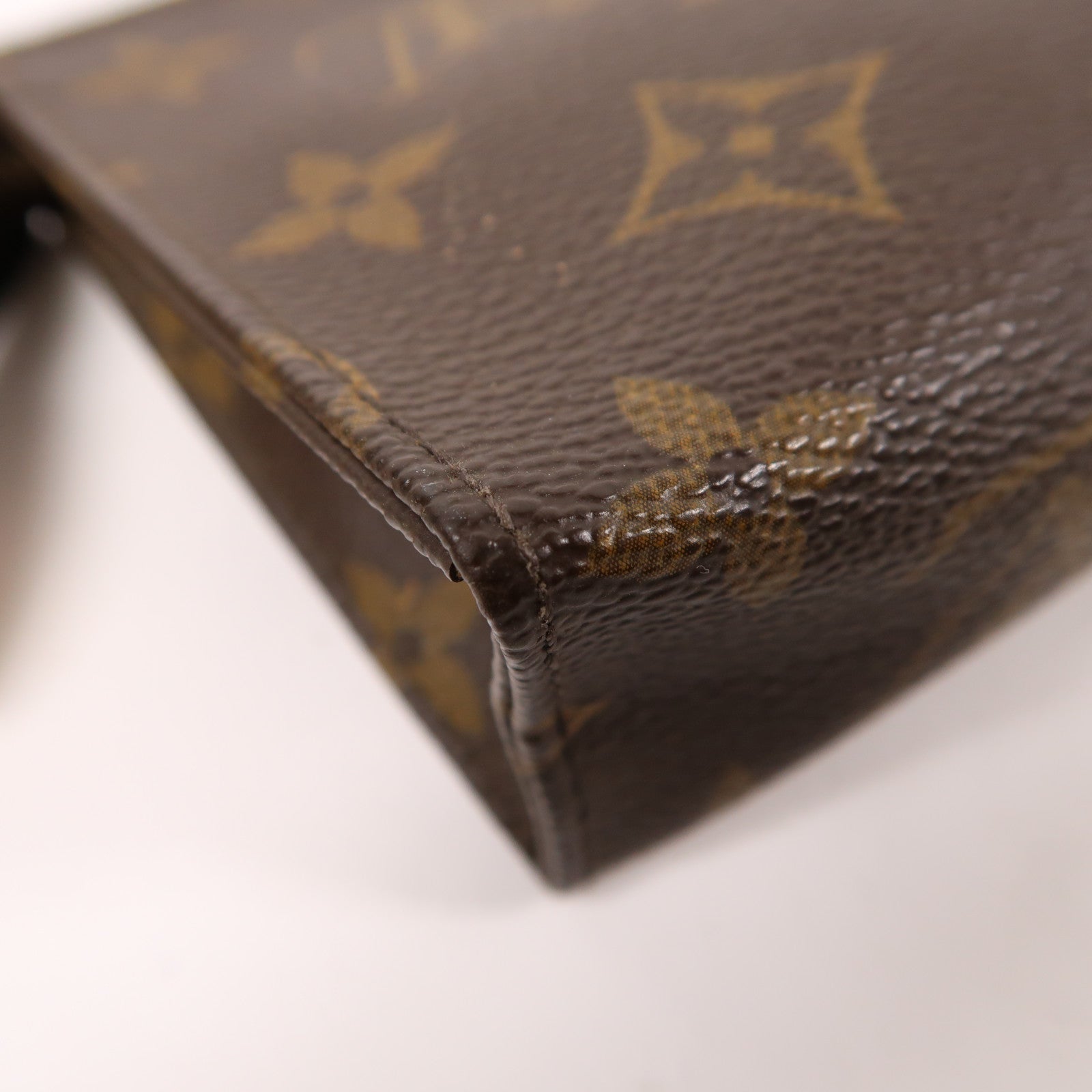 LOUIS VUITTON Monogram Toiletry Pouch金扣手拿包
