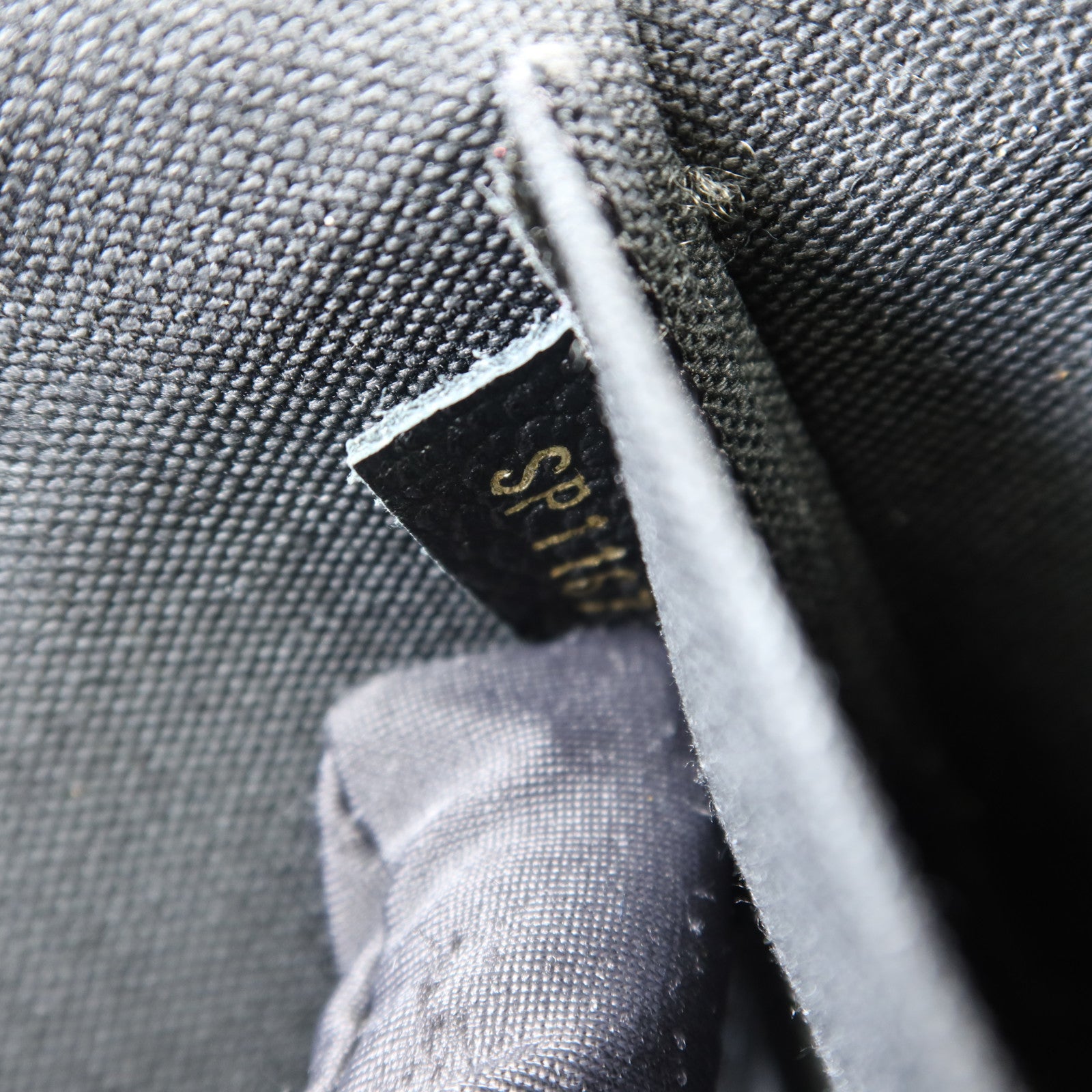 LOUIS VUITTON Monogram Empreinte Felicie Pochette 金扣鏈帶肩背袋