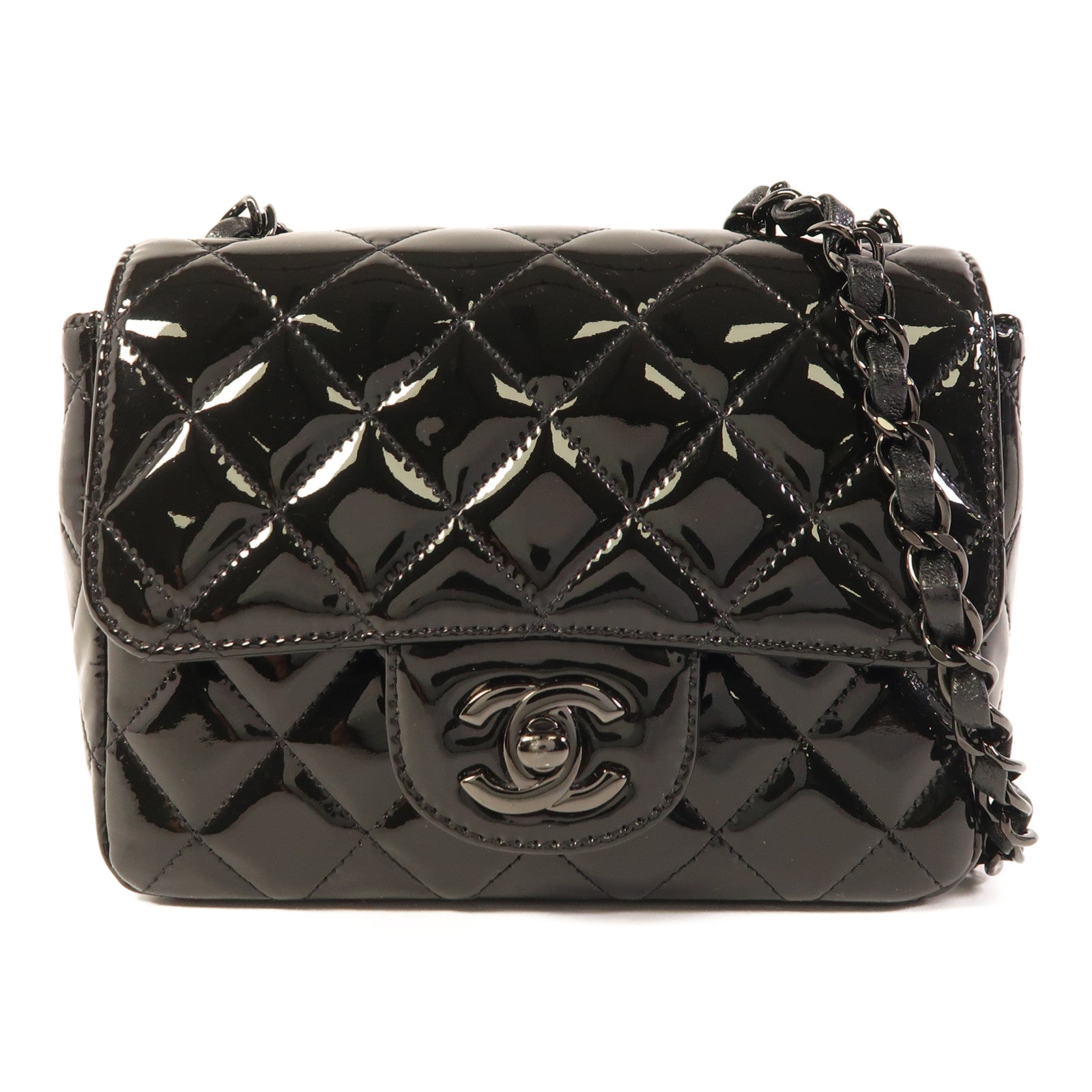 CHANEL 【激減優惠】漆皮皮革Classic 17 So Black鏈帶肩背袋