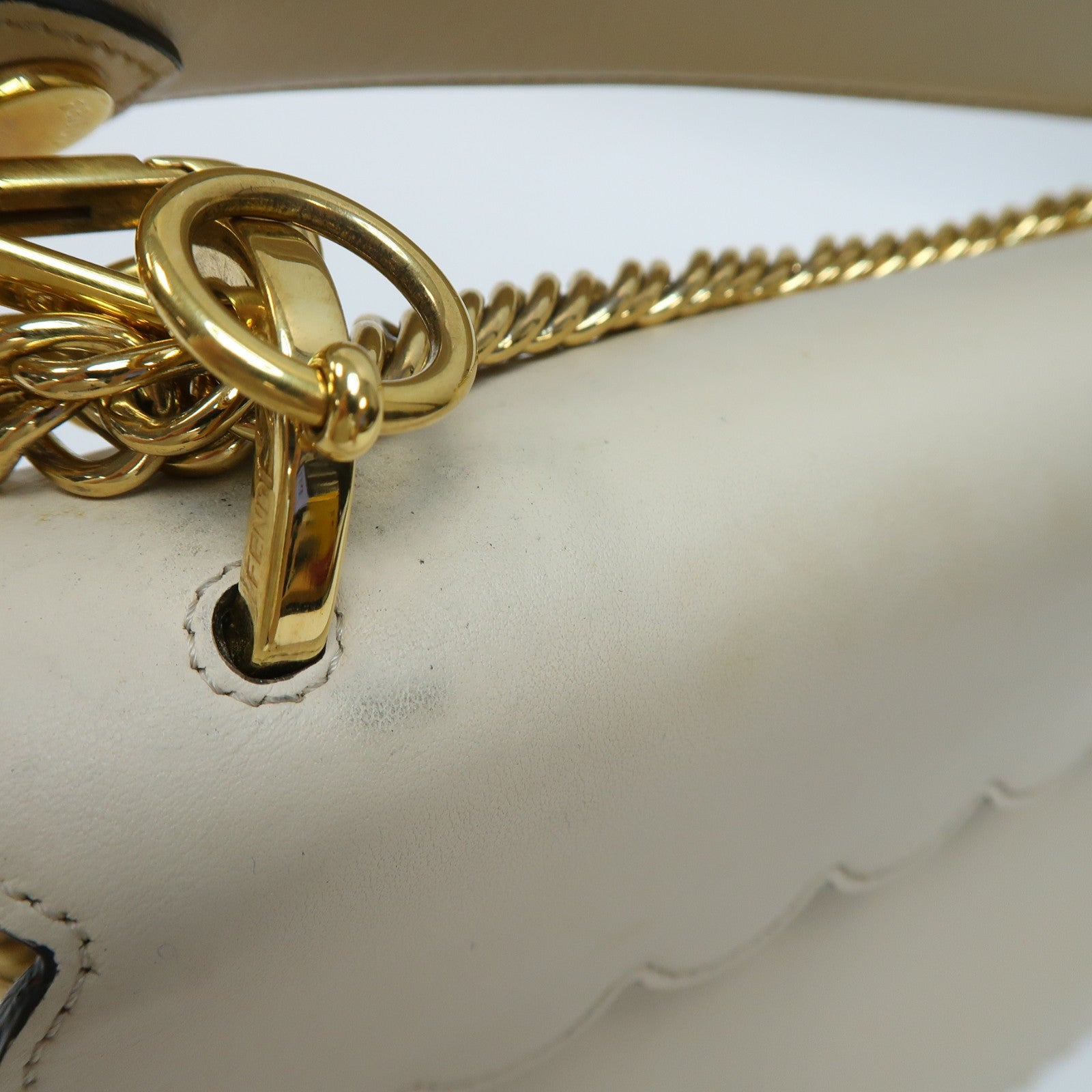 FENDI 【激減優惠】牛皮皮革Chain Shoulder金扣手挽肩背兩用袋米色