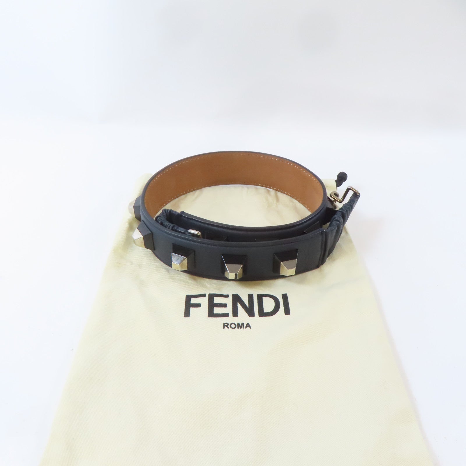 FENDI 【激減優惠】牛皮皮革Belt皮帶黑色