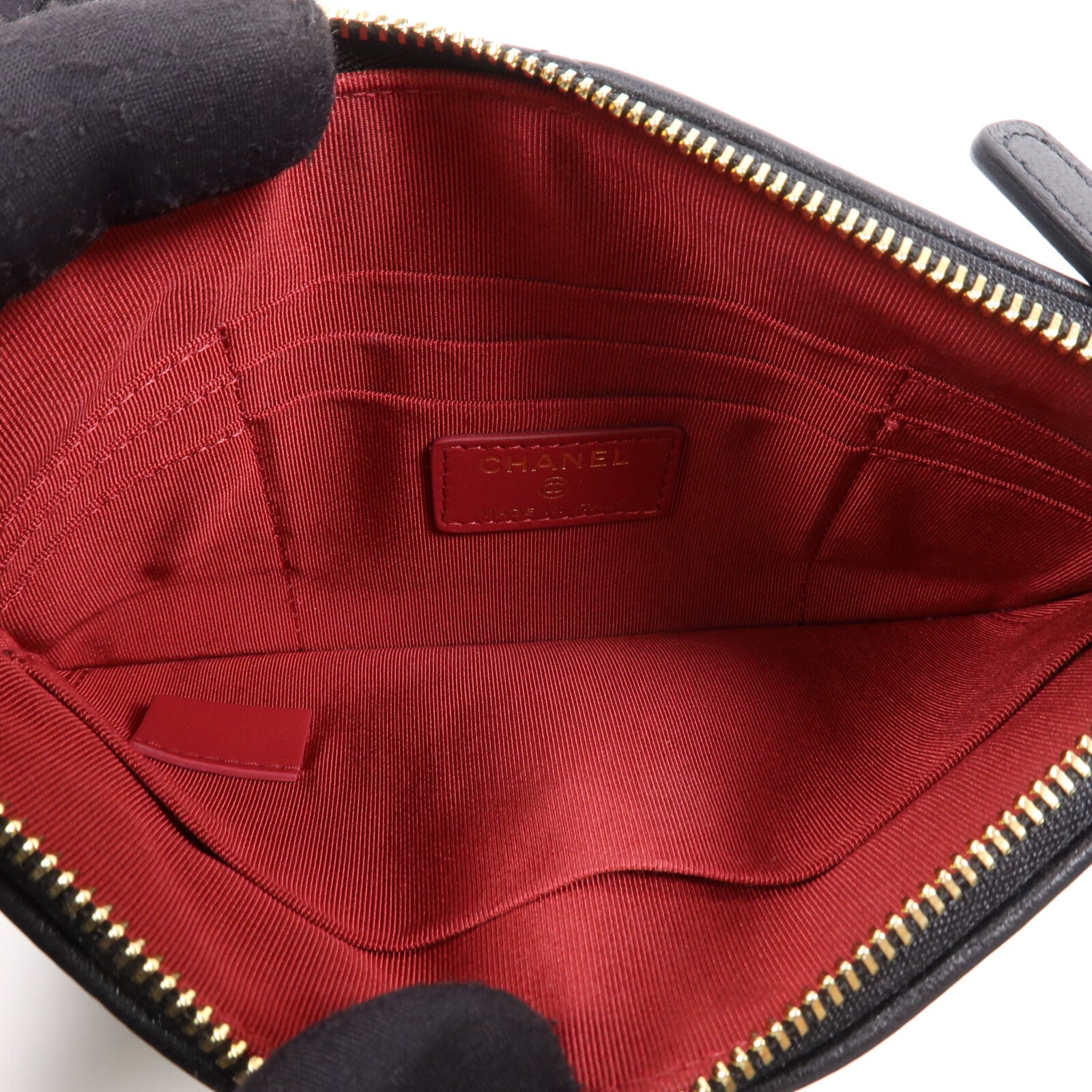 CHANEL 羊皮皮革Chanel 19 Pouch金扣手拿包