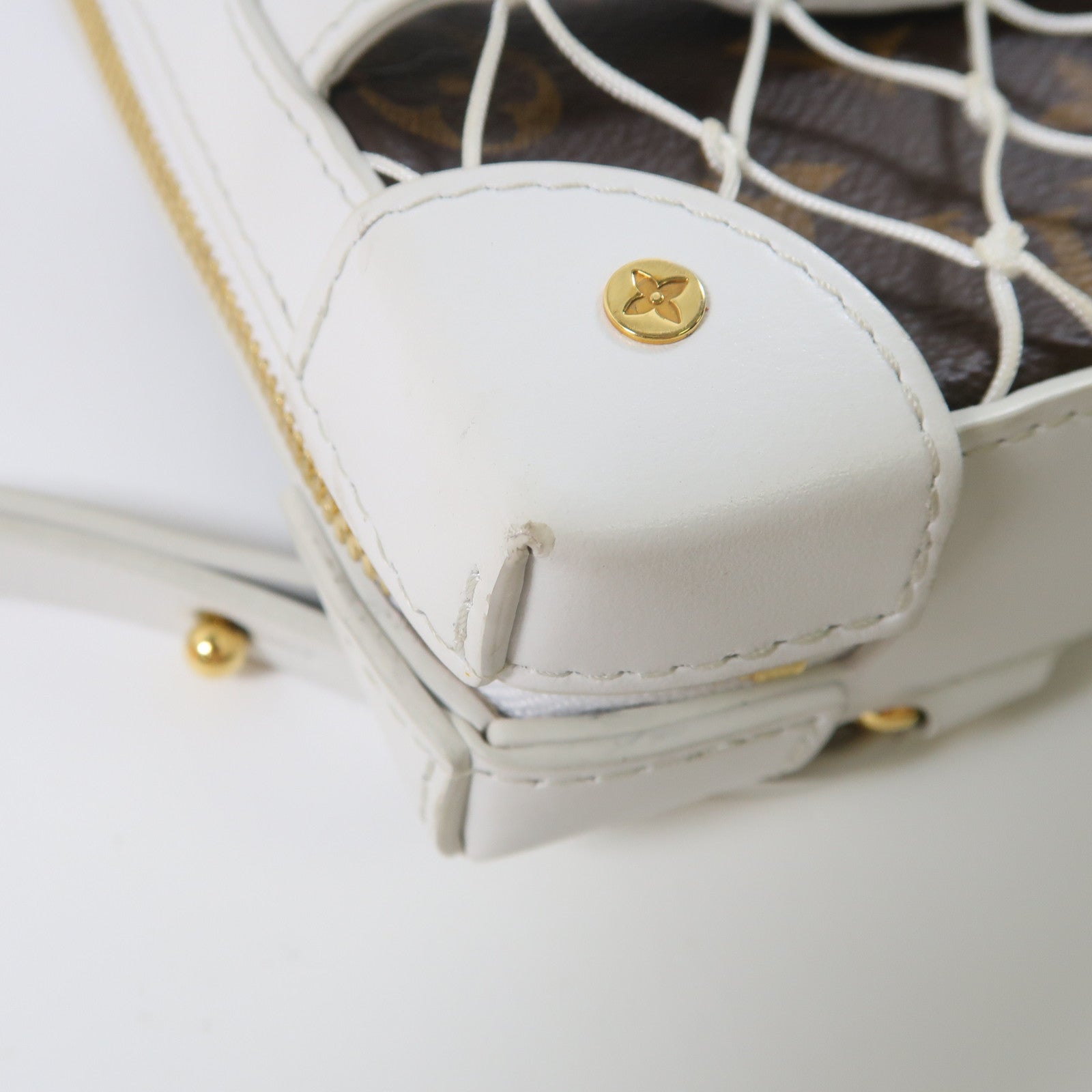 LOUIS VUITTON 【激減優惠】Monogram LVxNBA Soft Trunk金扣肩背袋啡色/白色