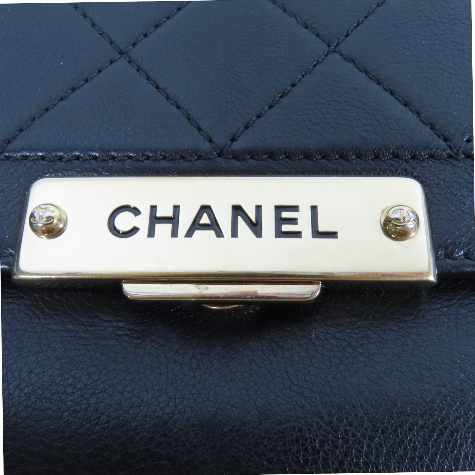 CHANEL (PRICE DOWN) Quilted CC GHW 2 Way Chain Shoulder Bag Calfskin Leather Black