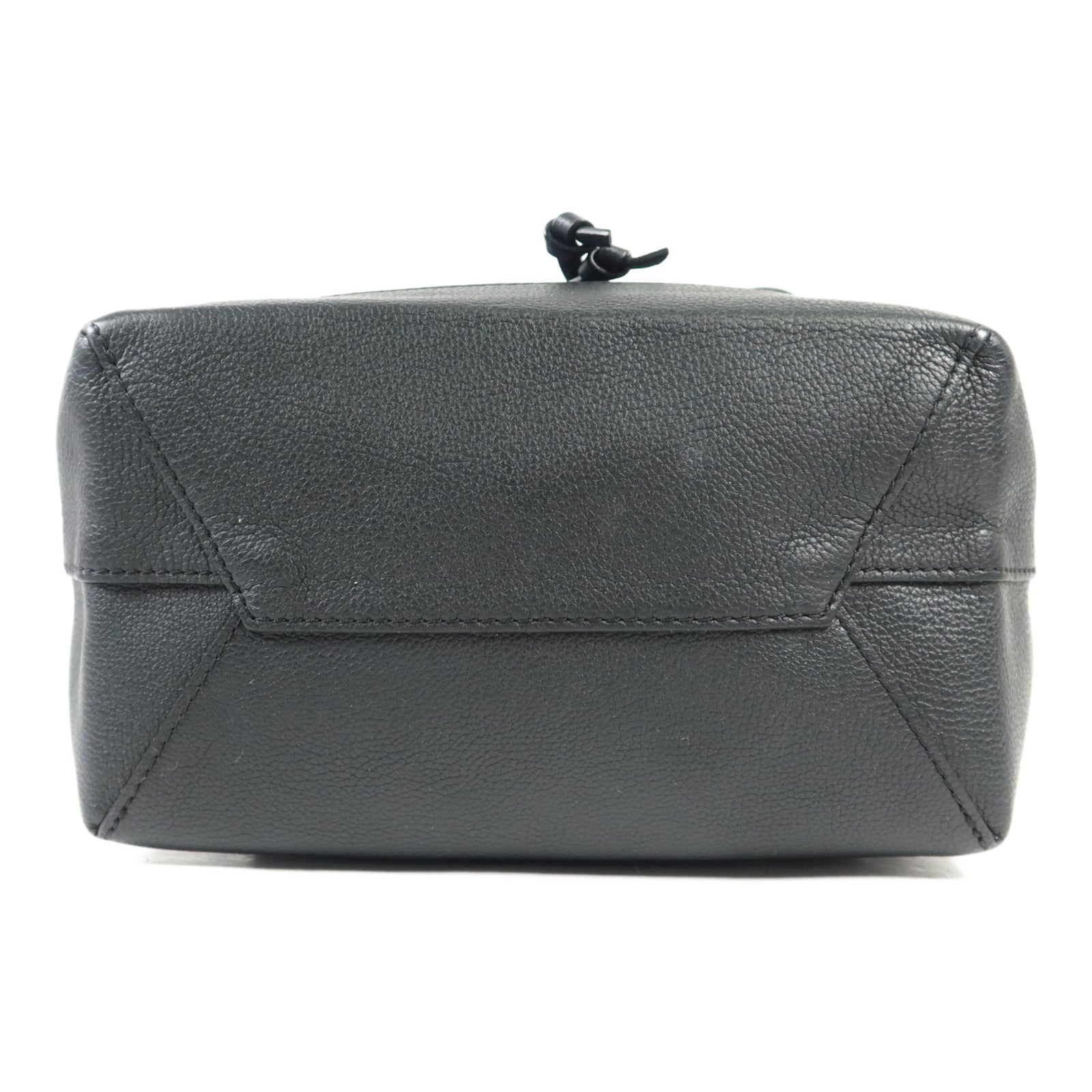 LOUIS VUITTON 牛皮皮革Lock Me Backpack銀扣背包