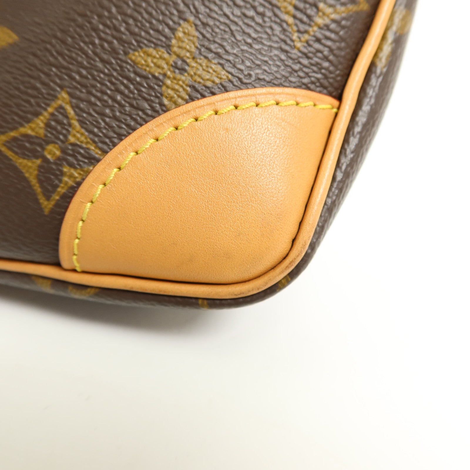 LOUIS VUITTON Monogram Odeon PM金扣手挽袋