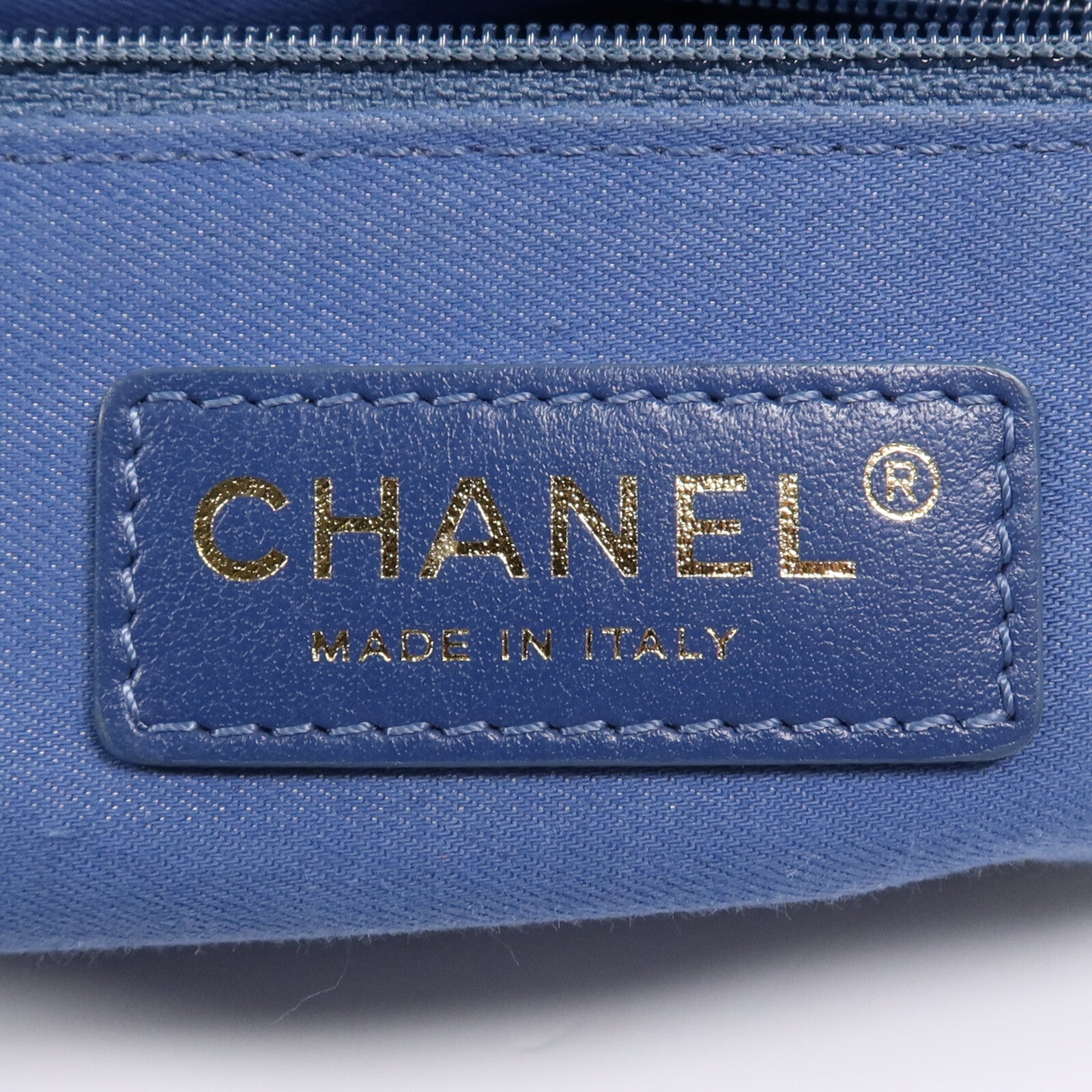 CHANEL 牛仔布Chain Shoulder Bag金扣鏈帶肩背袋