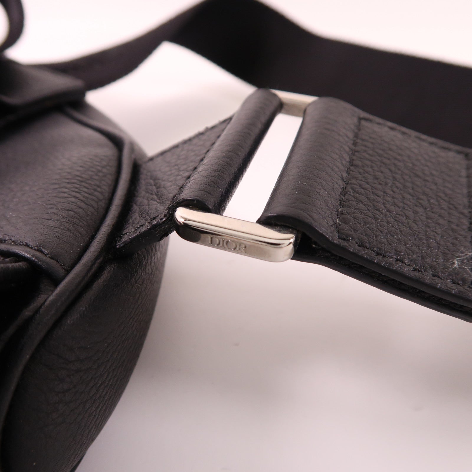 Dior 牛皮皮革Saddle Bag銀扣肩背袋